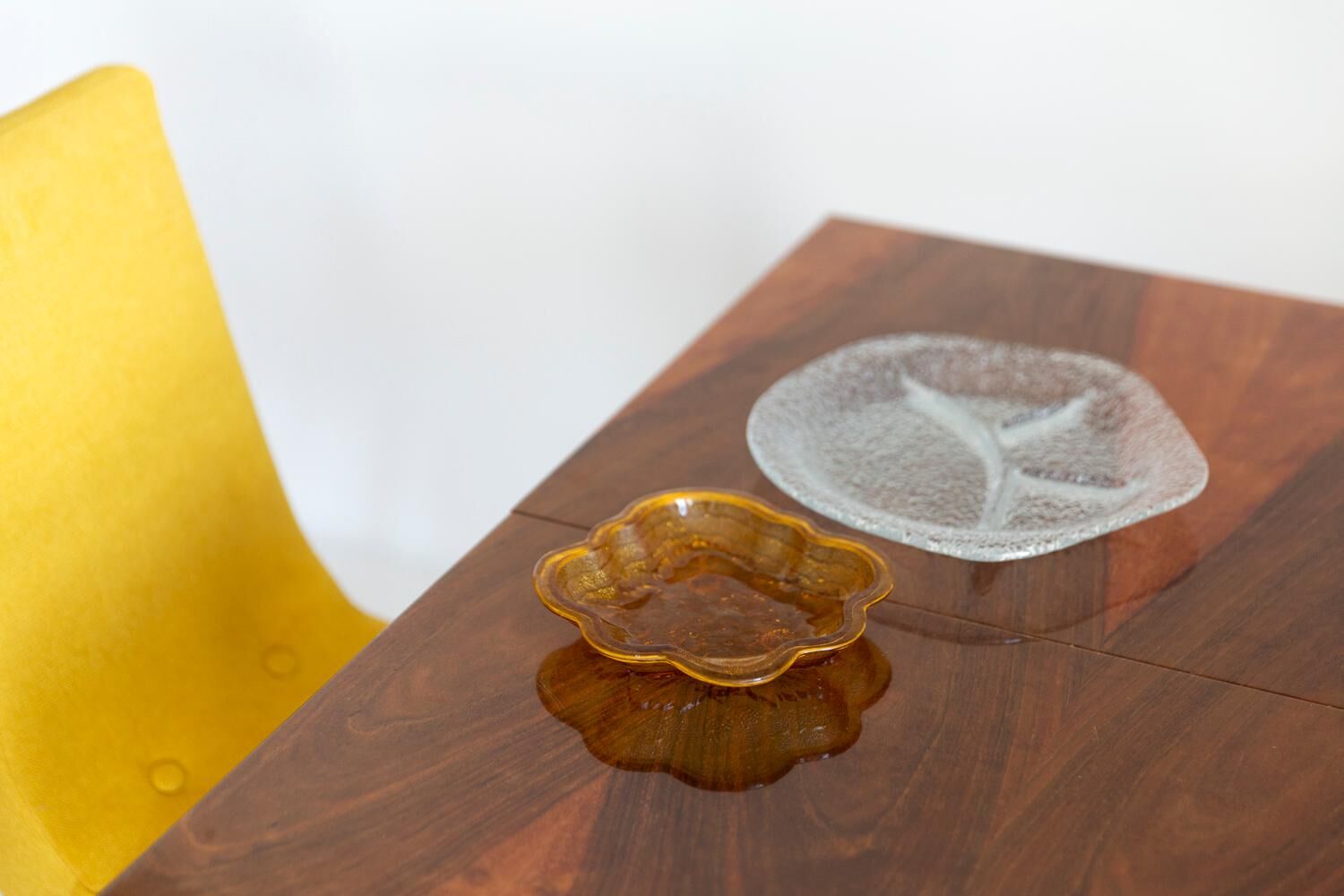 Vintage decorative glass plate from Italy, 1960.