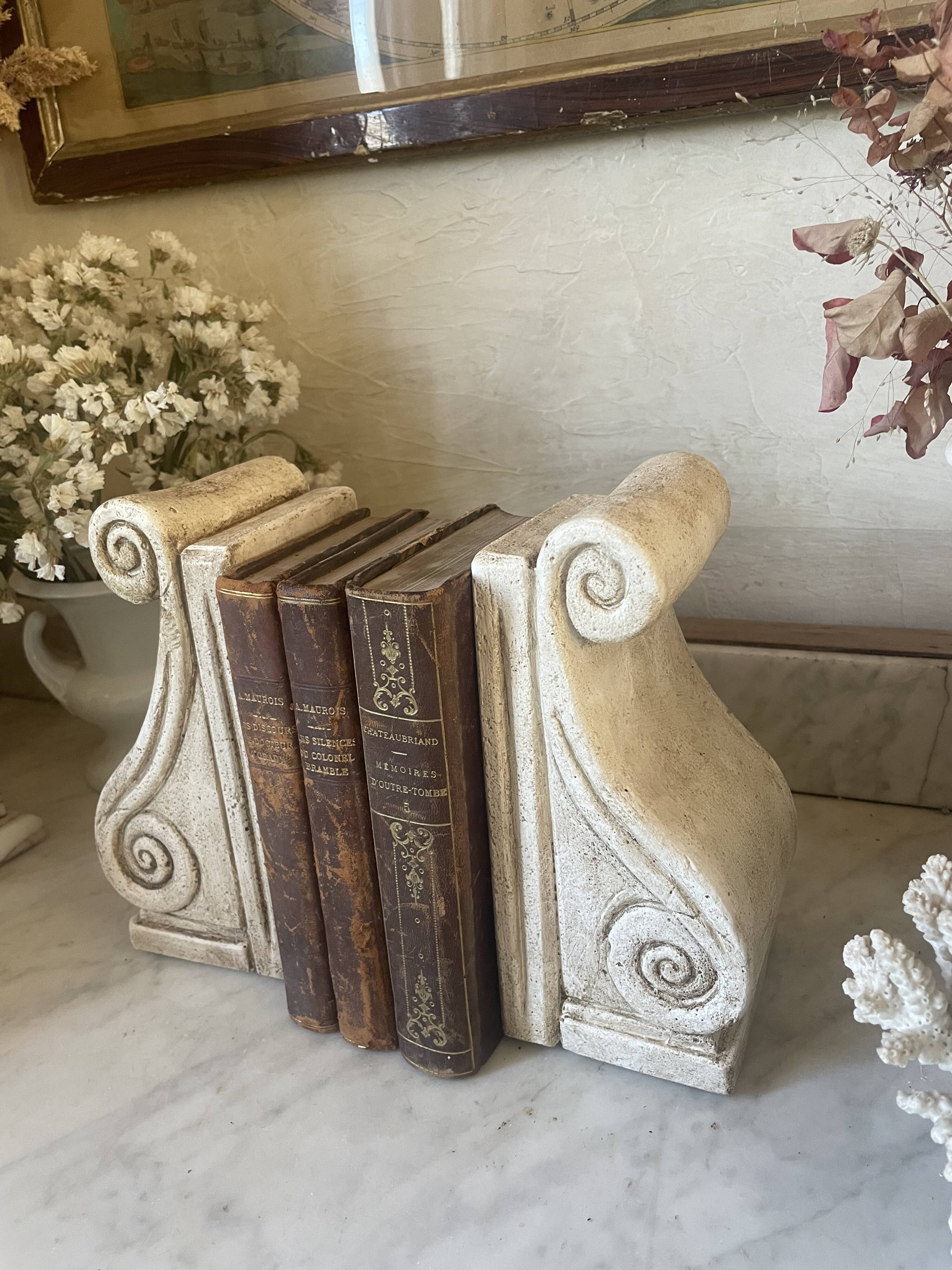 Pair of vintage patinated plaster bookends