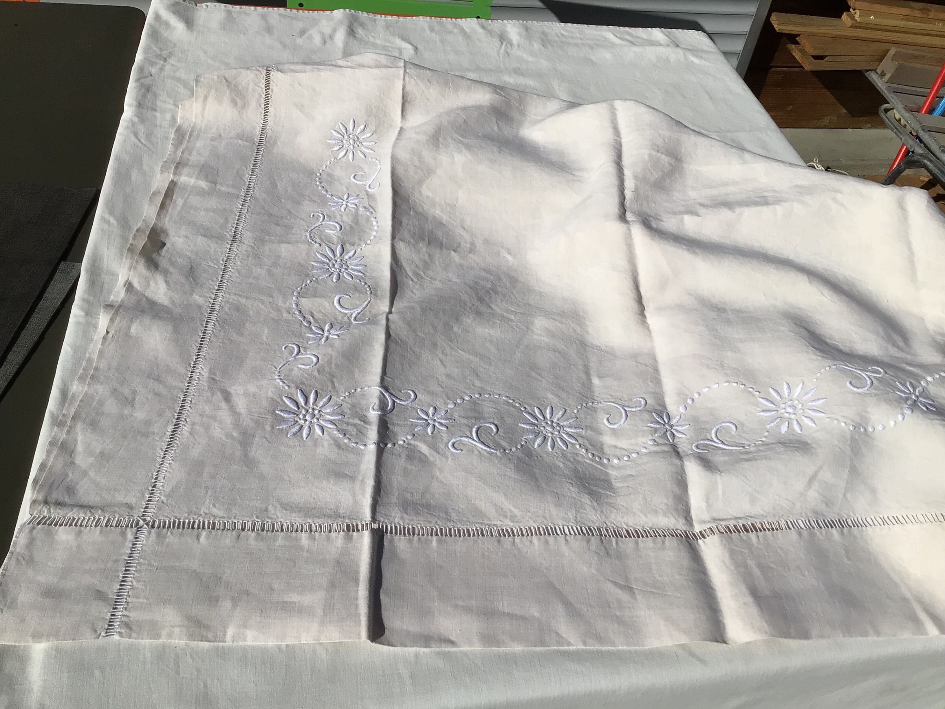 Sheet 2 places BL linen nine flowers pastilles
