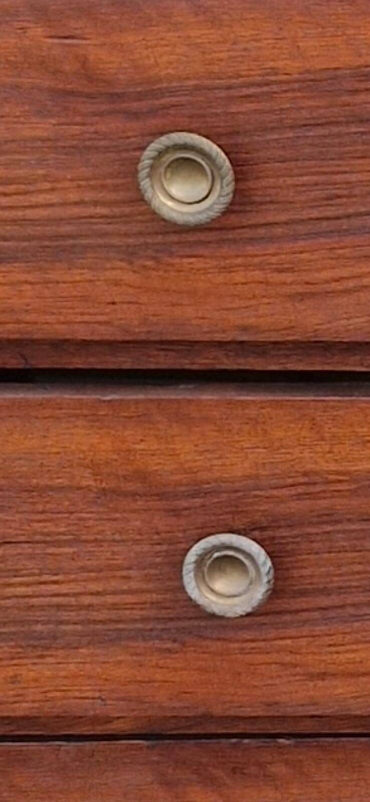 Commode