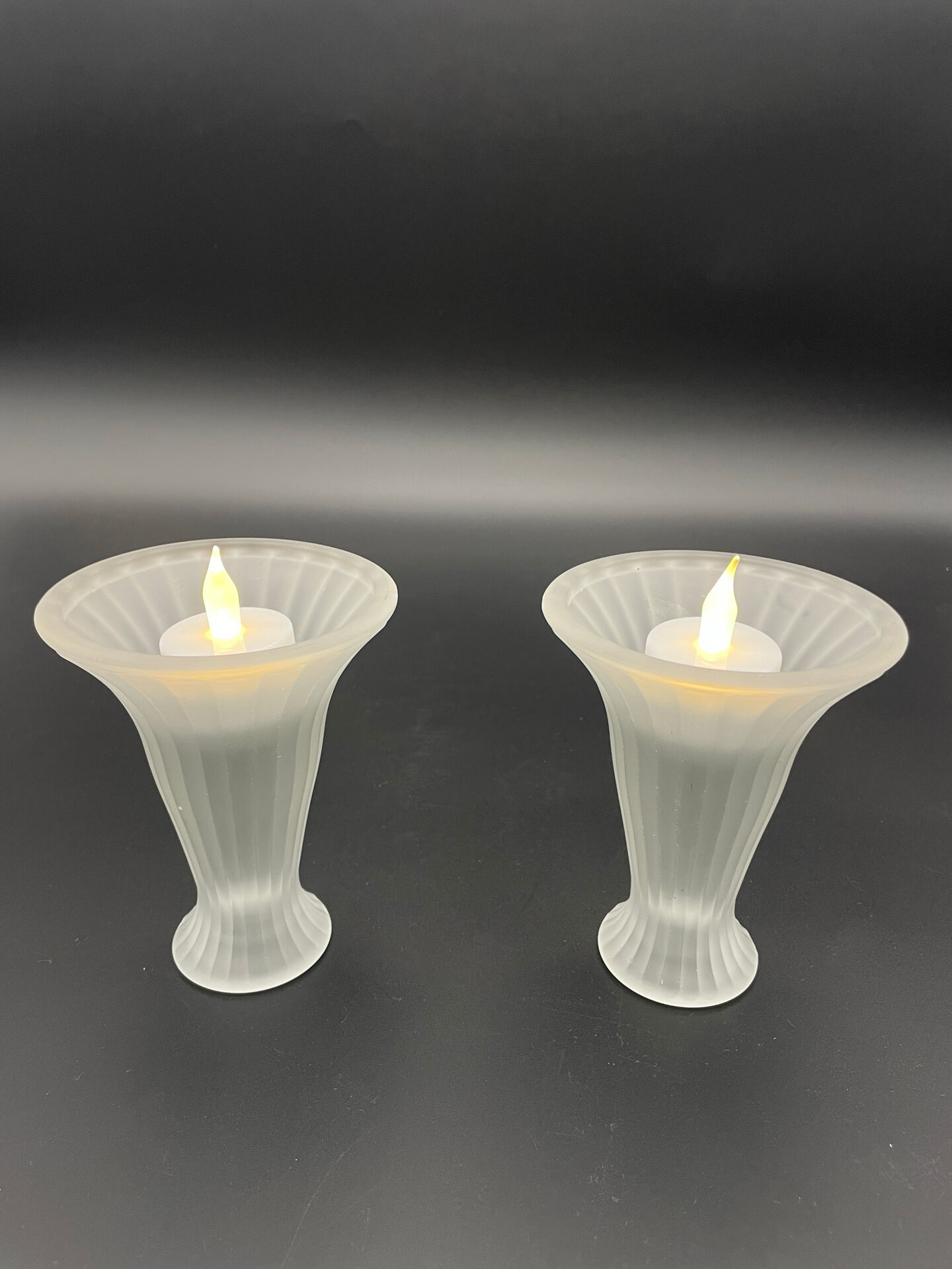 Ensemble de 5 bougeoirs réversibles en verre satiné