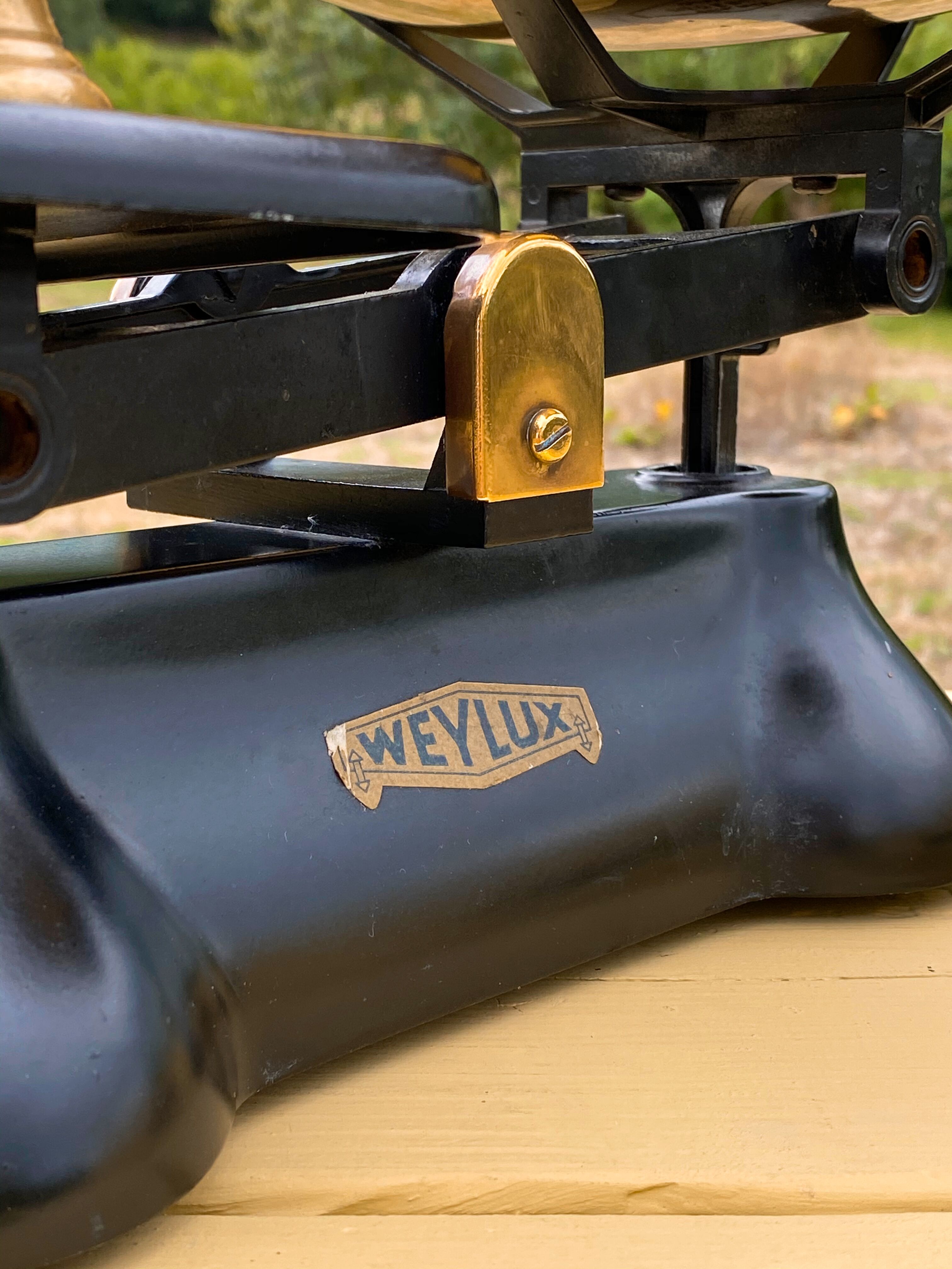 Weylux Libra "The Queen"