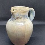 Sandstone pitcher