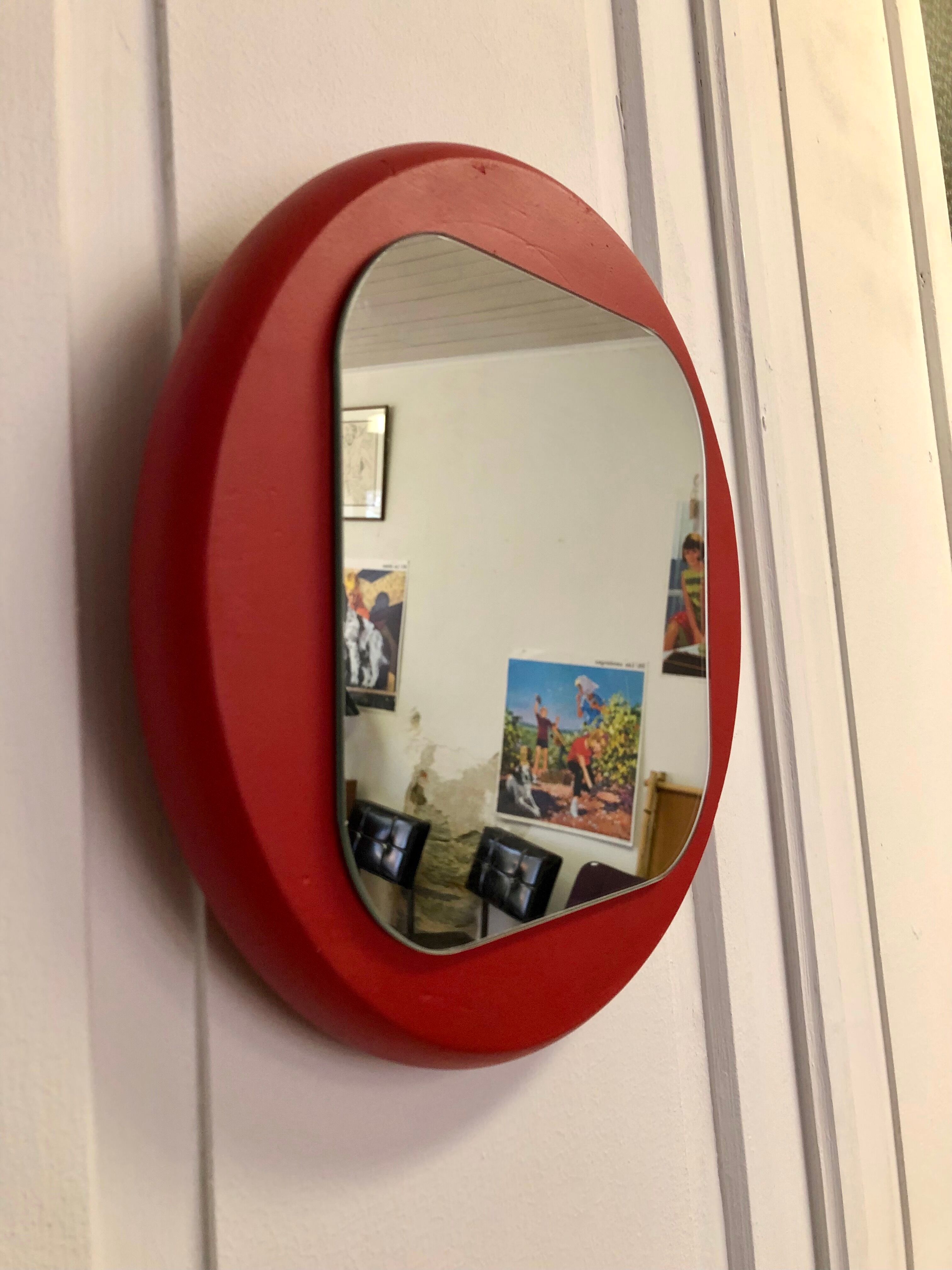 Round wooden mirror
