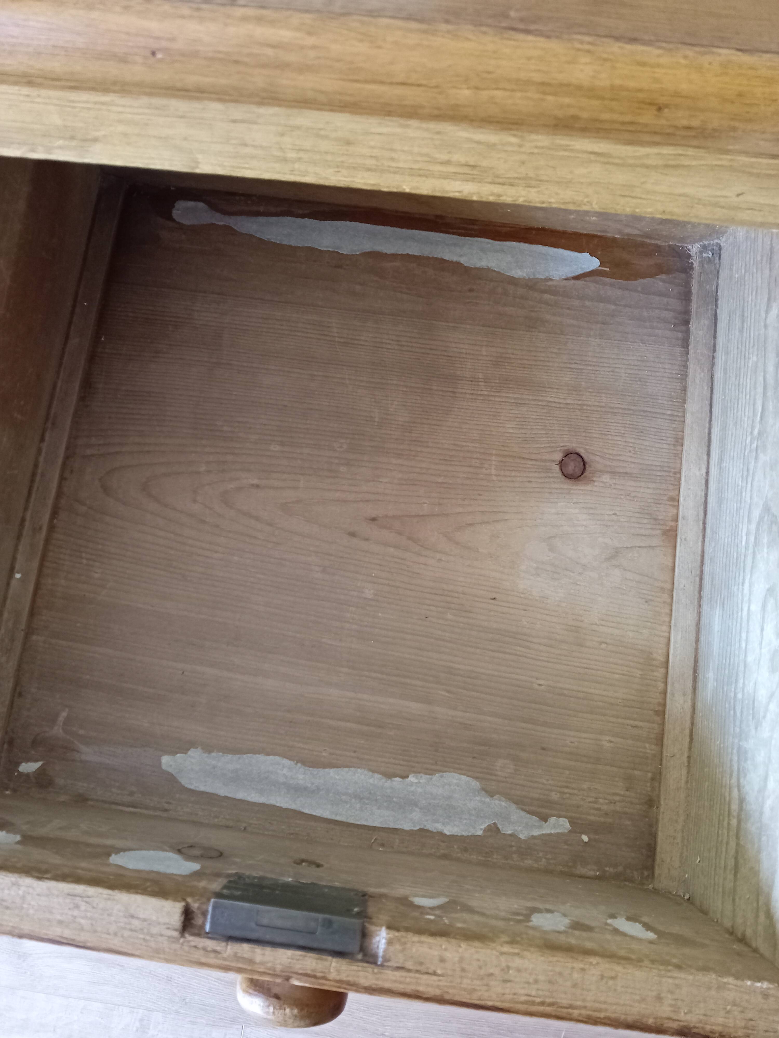 Commode anglaise