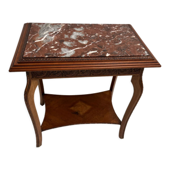 Table basse en bois naturel mouluré style Louis XV