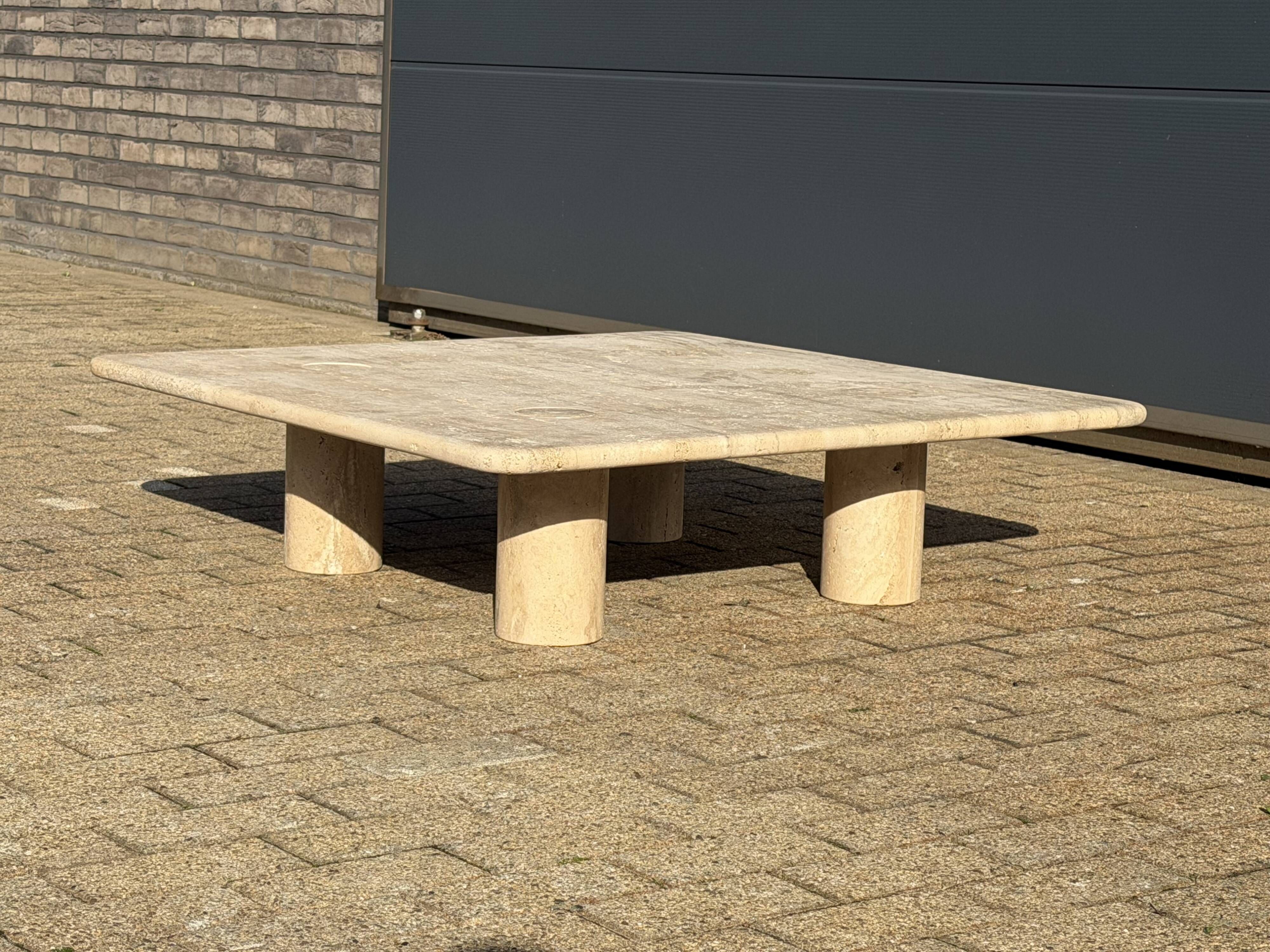 Travertine coffee table Angelo Mangiarotti for Up&Up 1970s