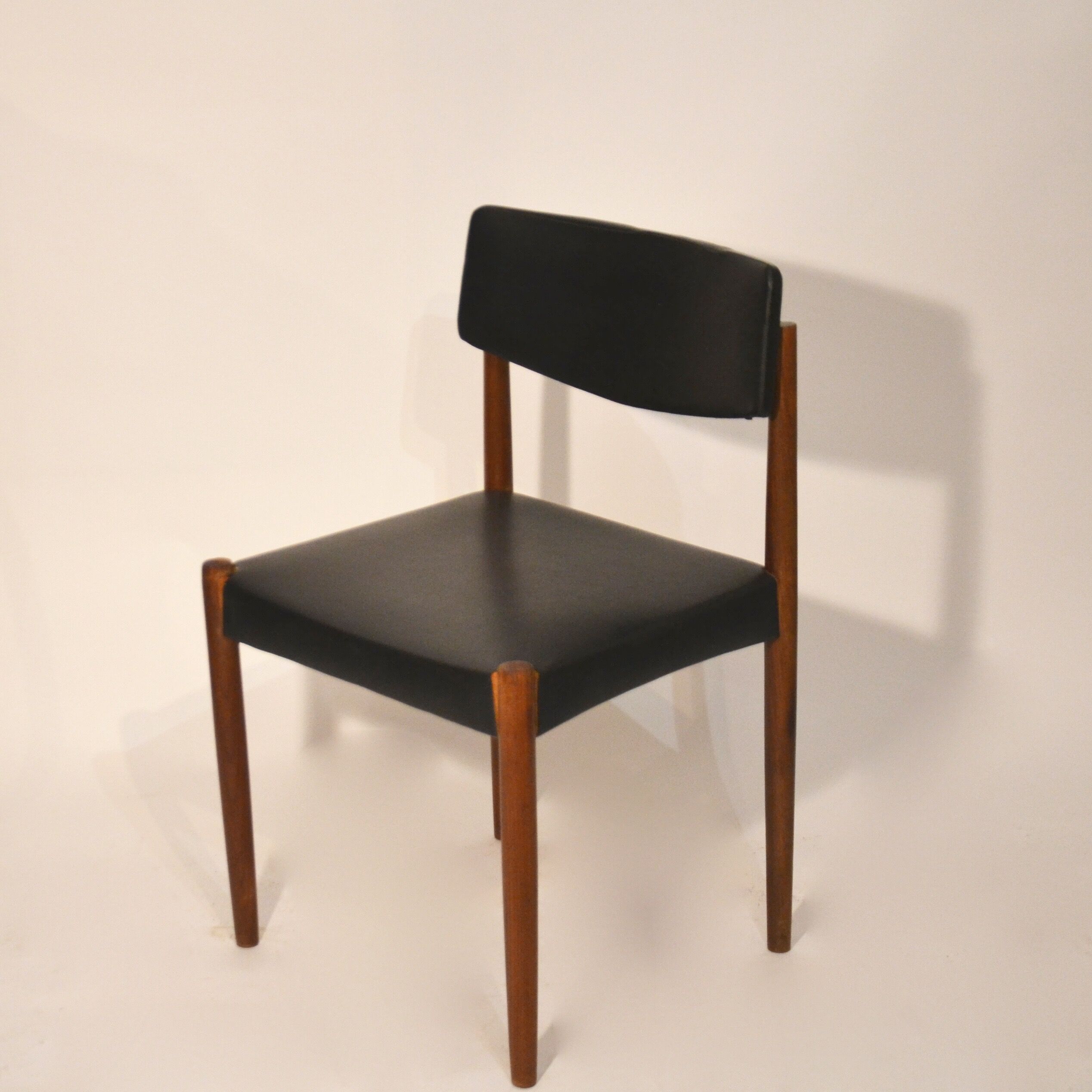 Set of 4 chairs Scandinavian teak