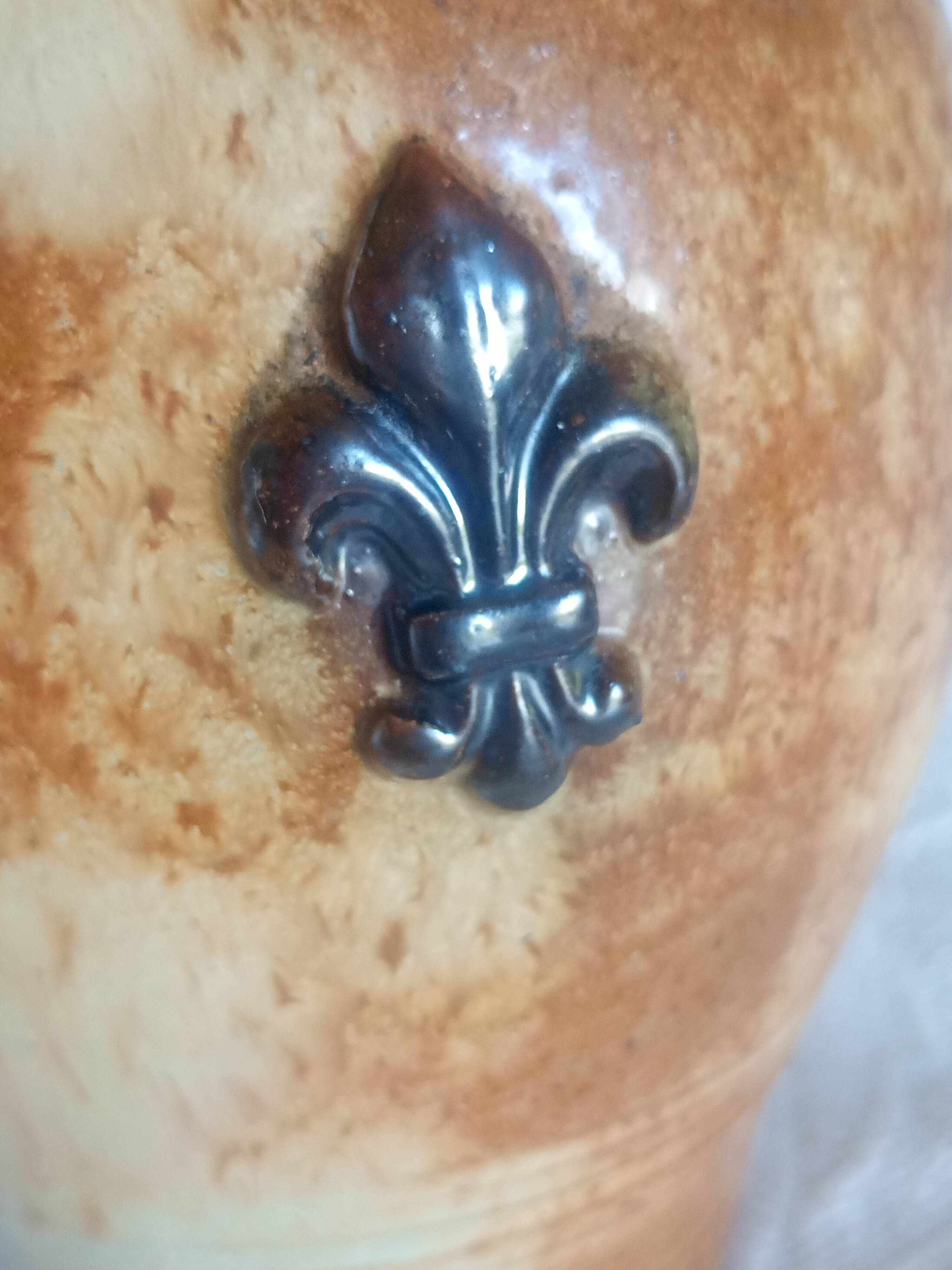 Pichet at Lys - model from Bouffioulx - Glazed stoneware brown/black 20cm