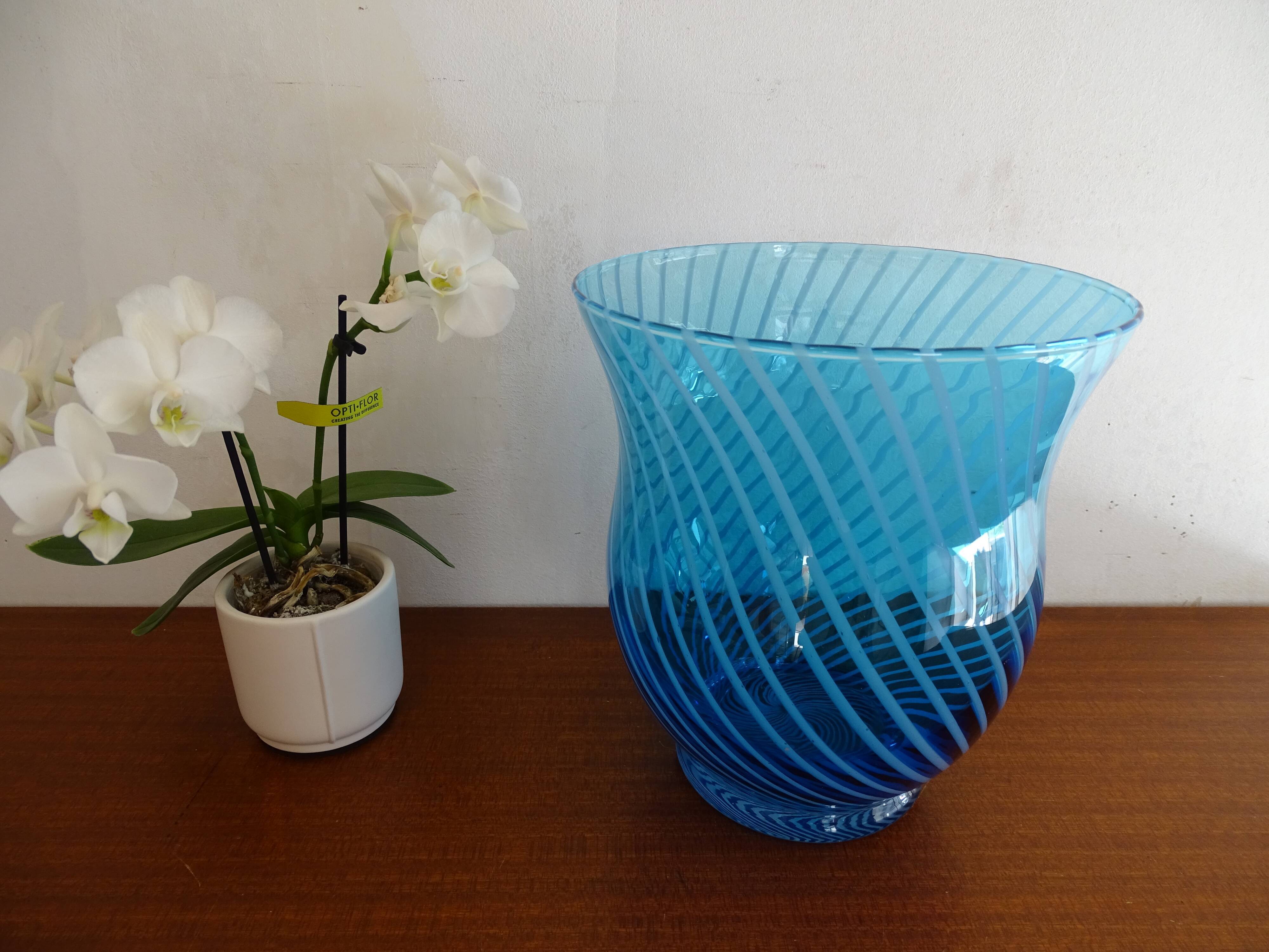 Blue spiral blown glass vase