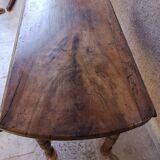Round solid wood table 4 legs