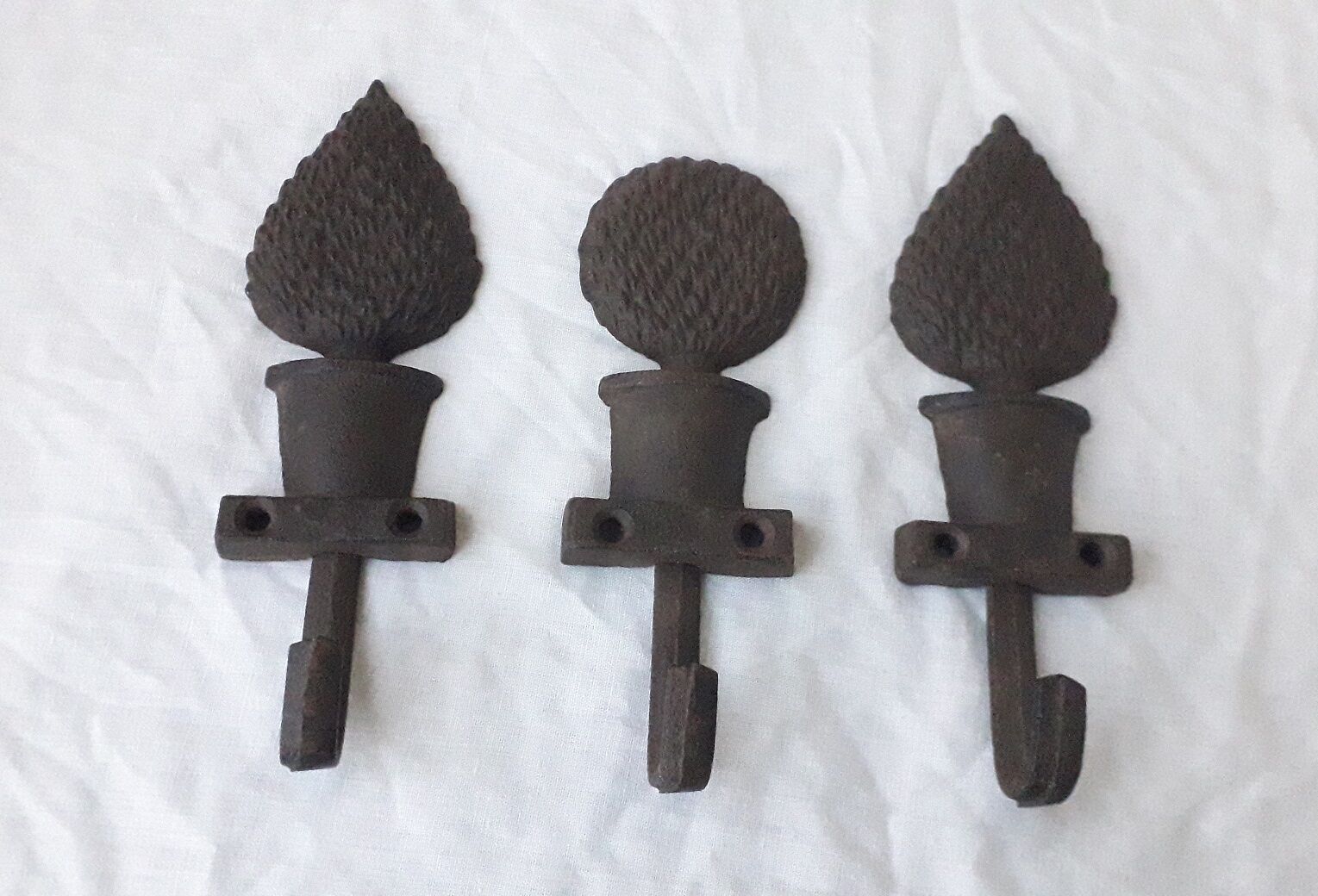 3 patères