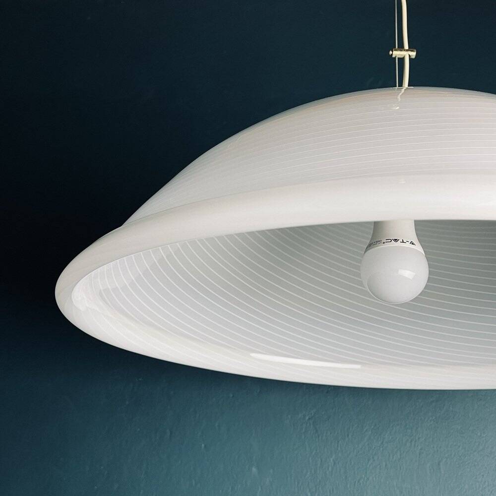 Large swirling Italian Murano glass pendant lamp, 1980s.