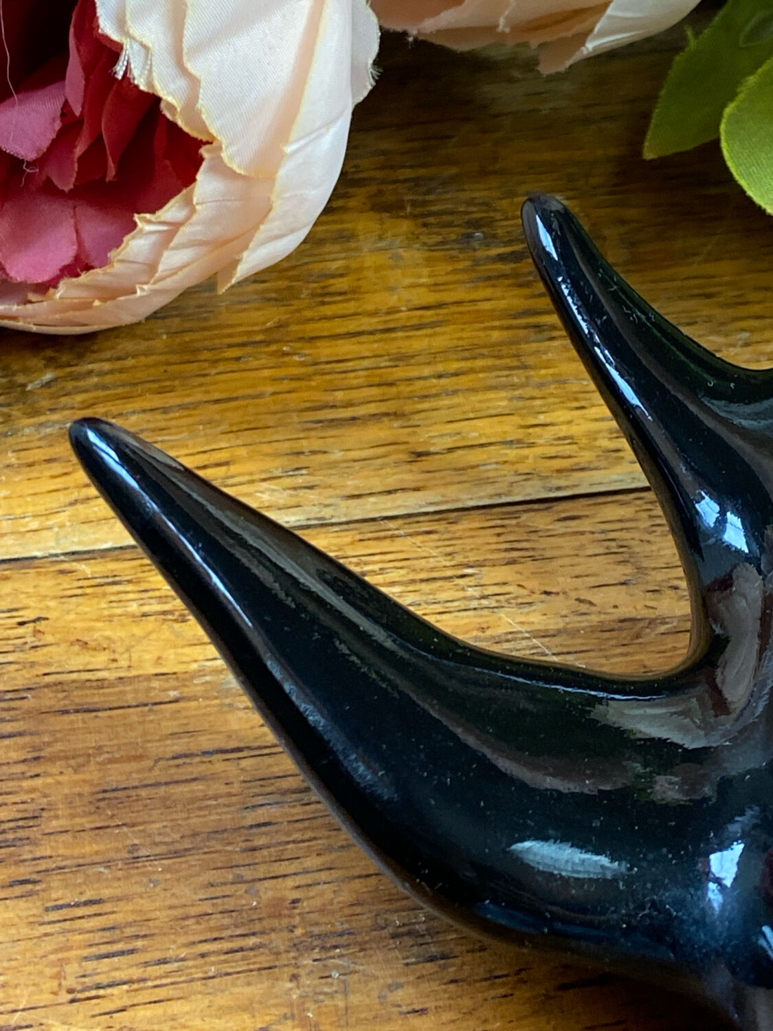 Ceramic swallow