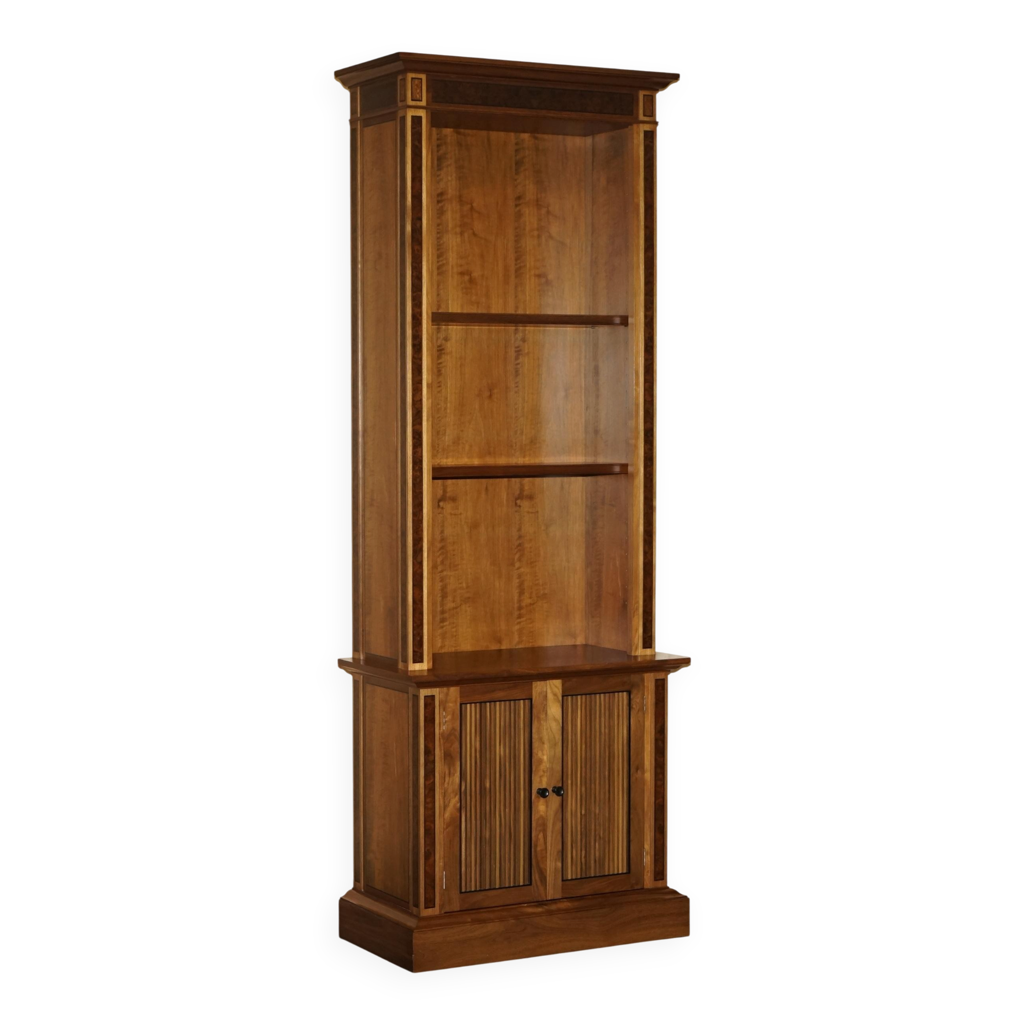 Pair of large David Linley bookcases in burr walnut, 2.6 m