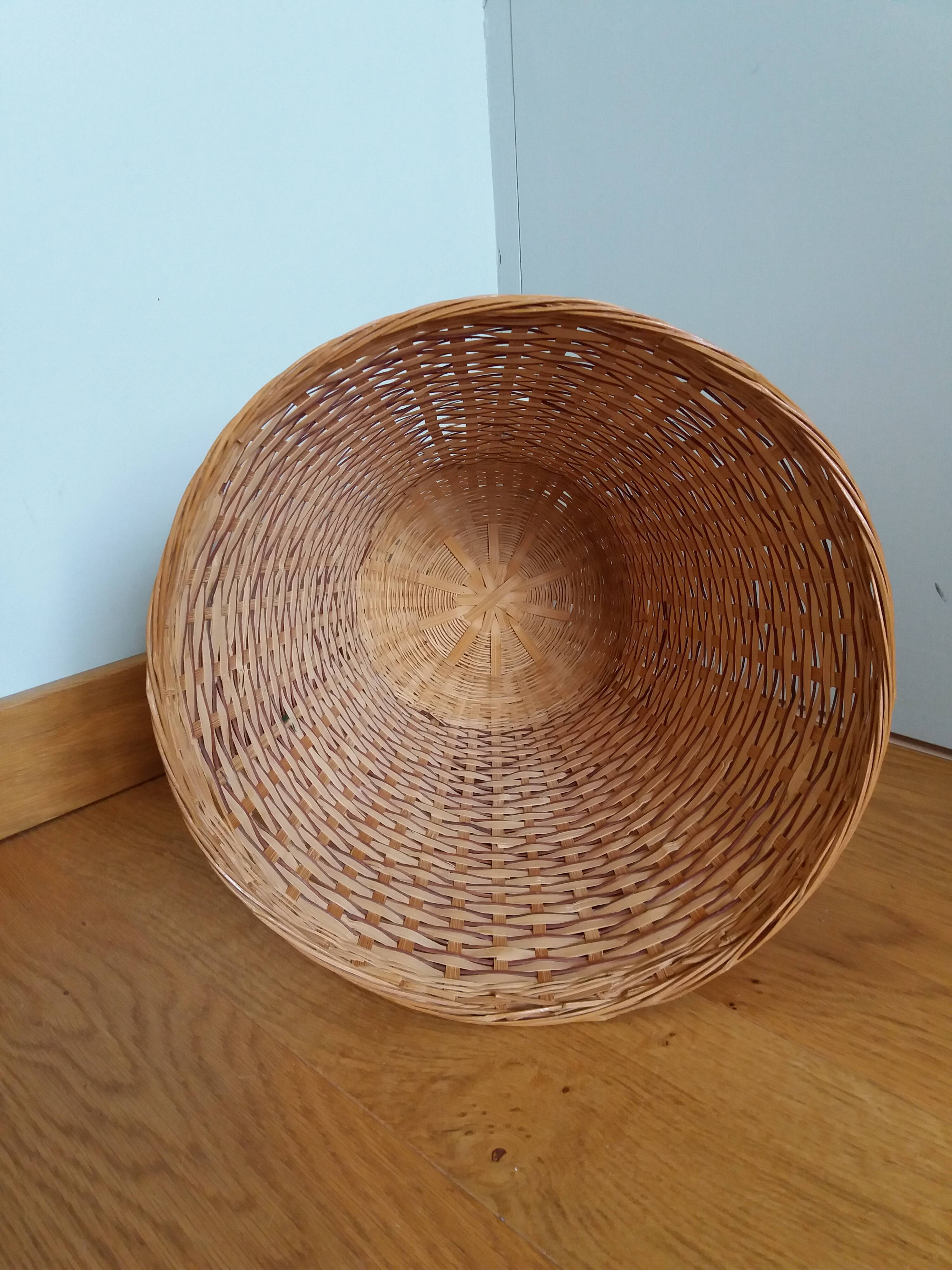 Wicker rattan wastepaper basket