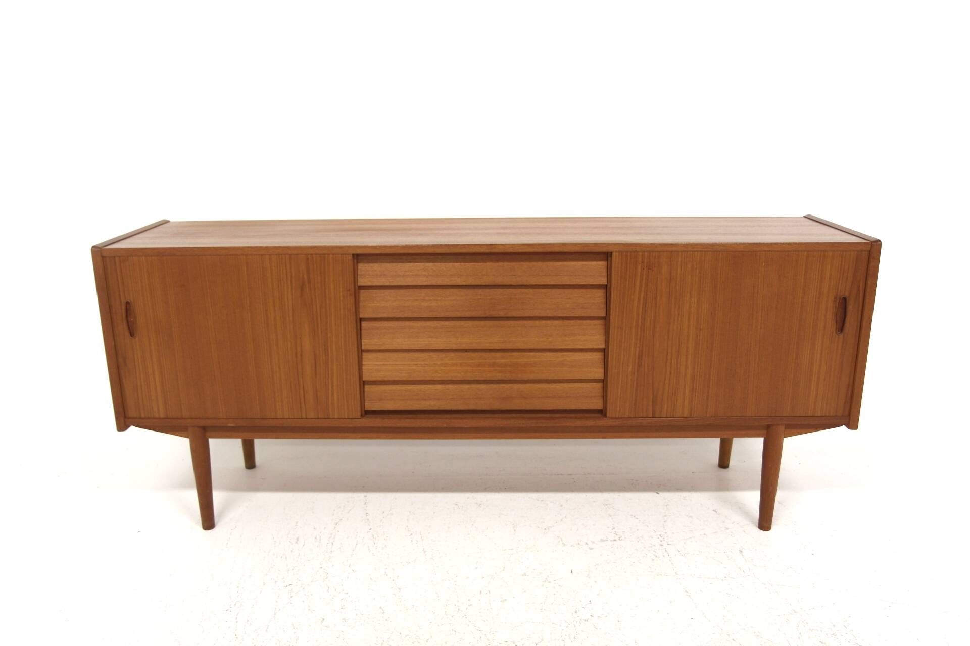 Scandinavian teak sideboard "Trio", Nils Jonsson, Troeds, Sweden, 1960