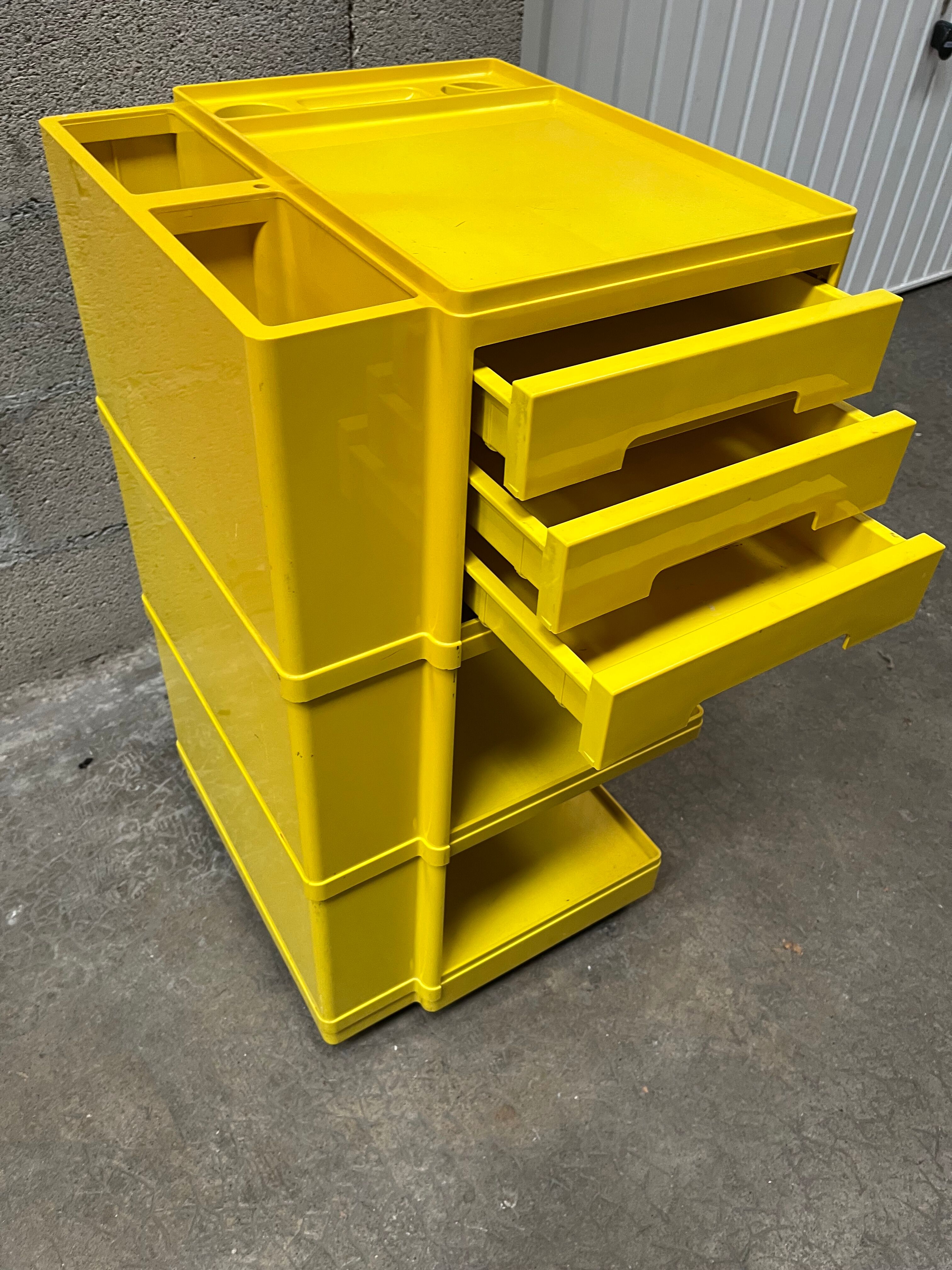 Service Design trolley Giovanni Pelis 1970