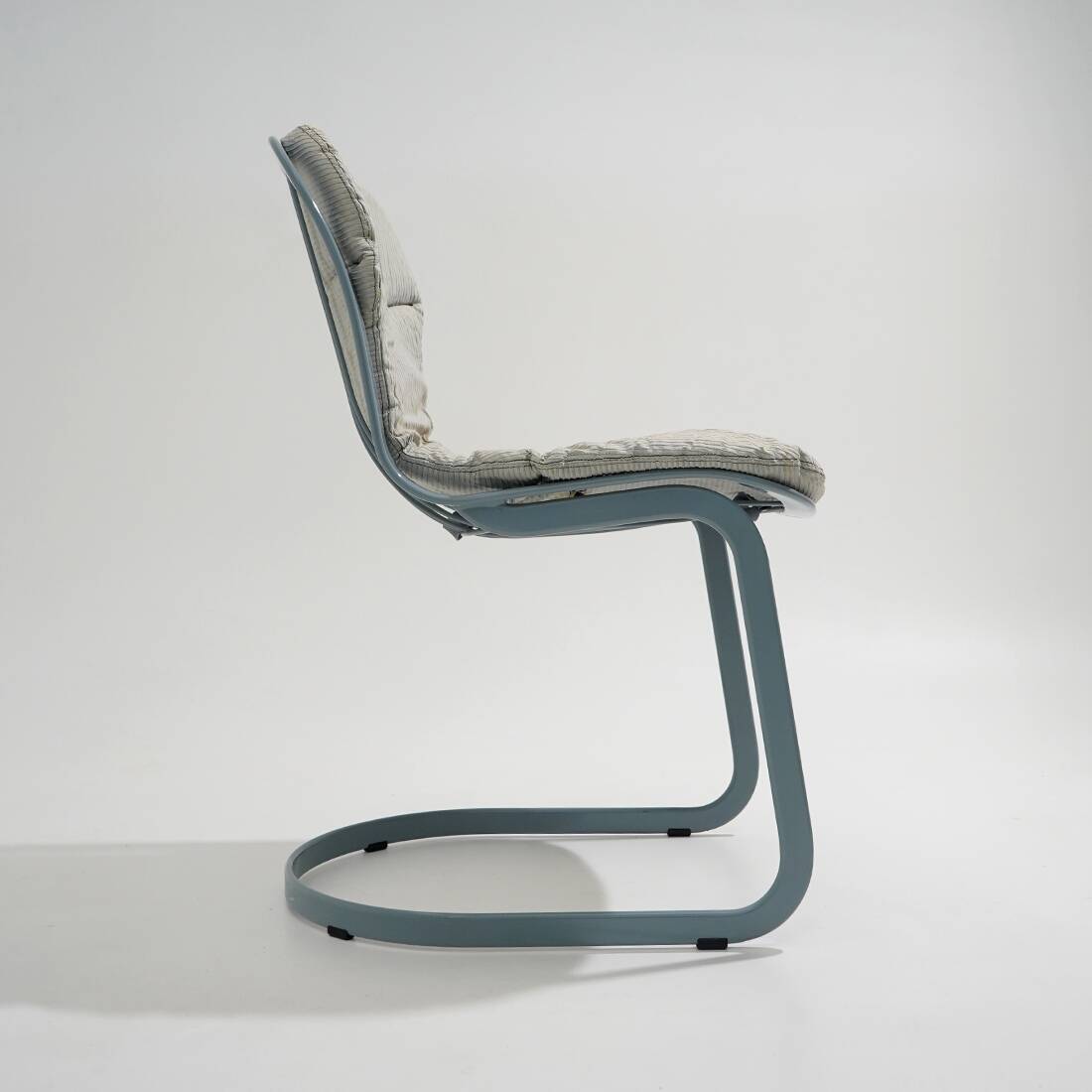 Ensemble de 4 chaises "077" par Studio Cidue pour Cidue, années 1970.