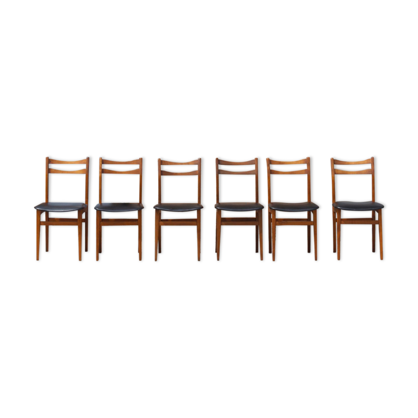 Set of 6 Scandinavian chairs in beech and black skaï, 1960s