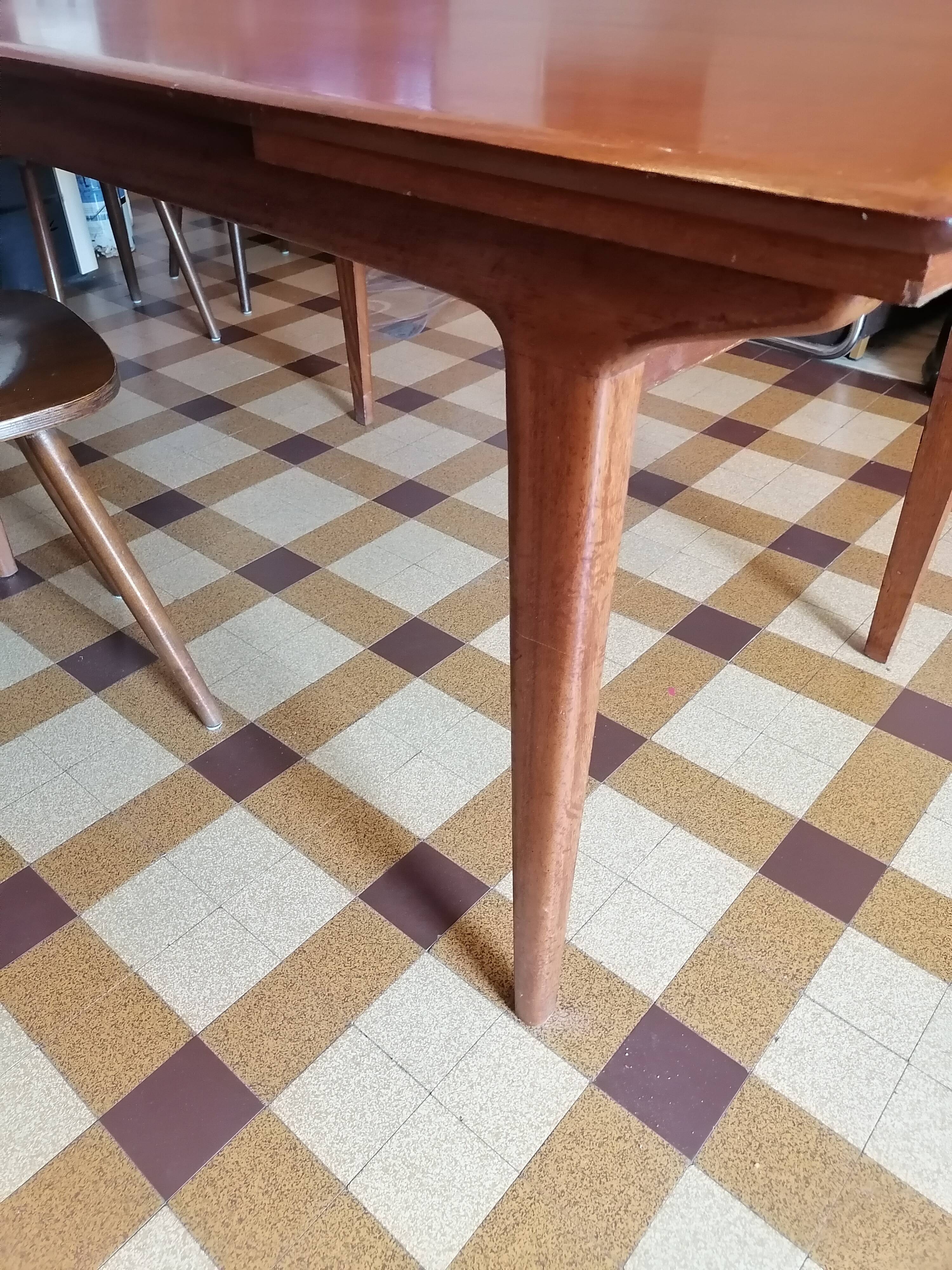 Teak 1960 scandinavian style dinning table