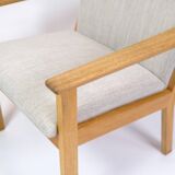 Armchair With High Back Model GE284 Made In Oak By Hans J. Wegner For Getama