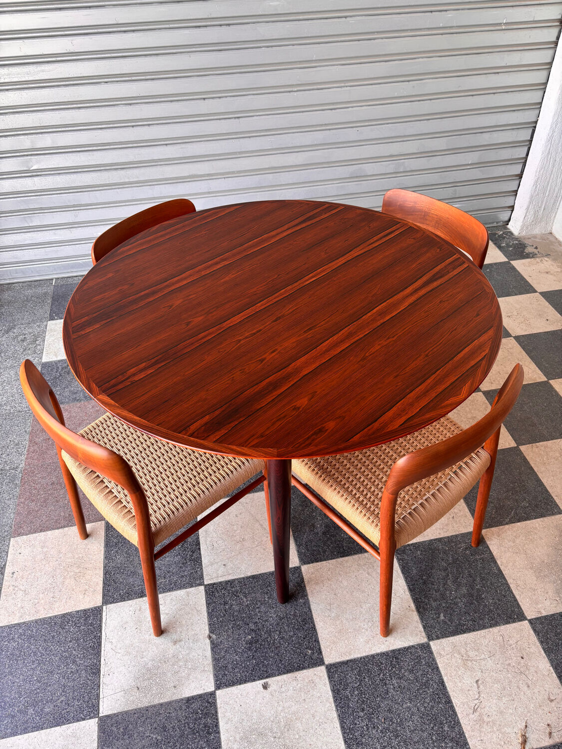 Table Arne Vodder en palissandre