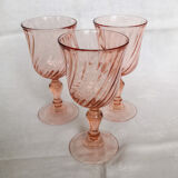 6 pink-footed glasses