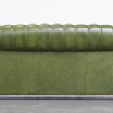 Canapé chesterfield 2,5 places en cuir de vache vert