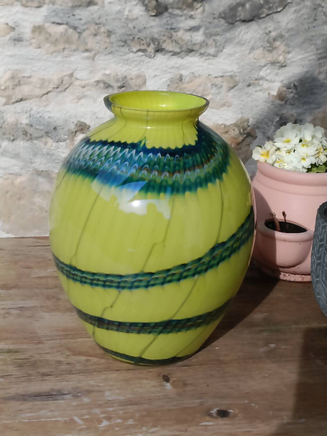 Two-tone blown glass vase, 70s