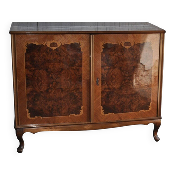 Neo-baroque brown wooden dressing table with marquetry and curved legs (1940, Hungary)