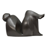 Sculpture féminine abstraite en bronze par Francine Govers, années 1990.