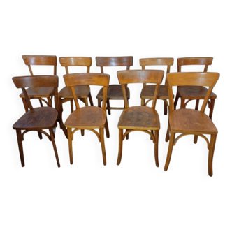 Ensemble de 9 chaises bistrot dépareillées, années 50