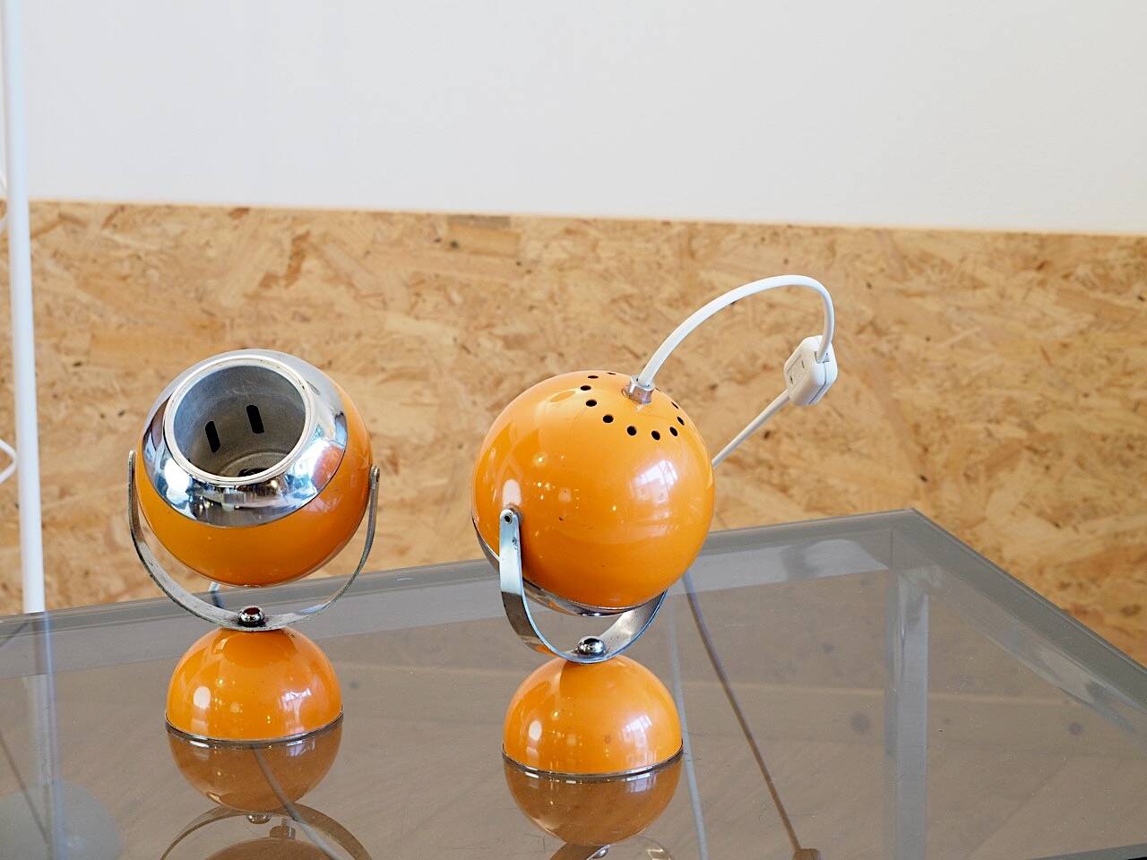 Paire de lampes eyeball orange space age