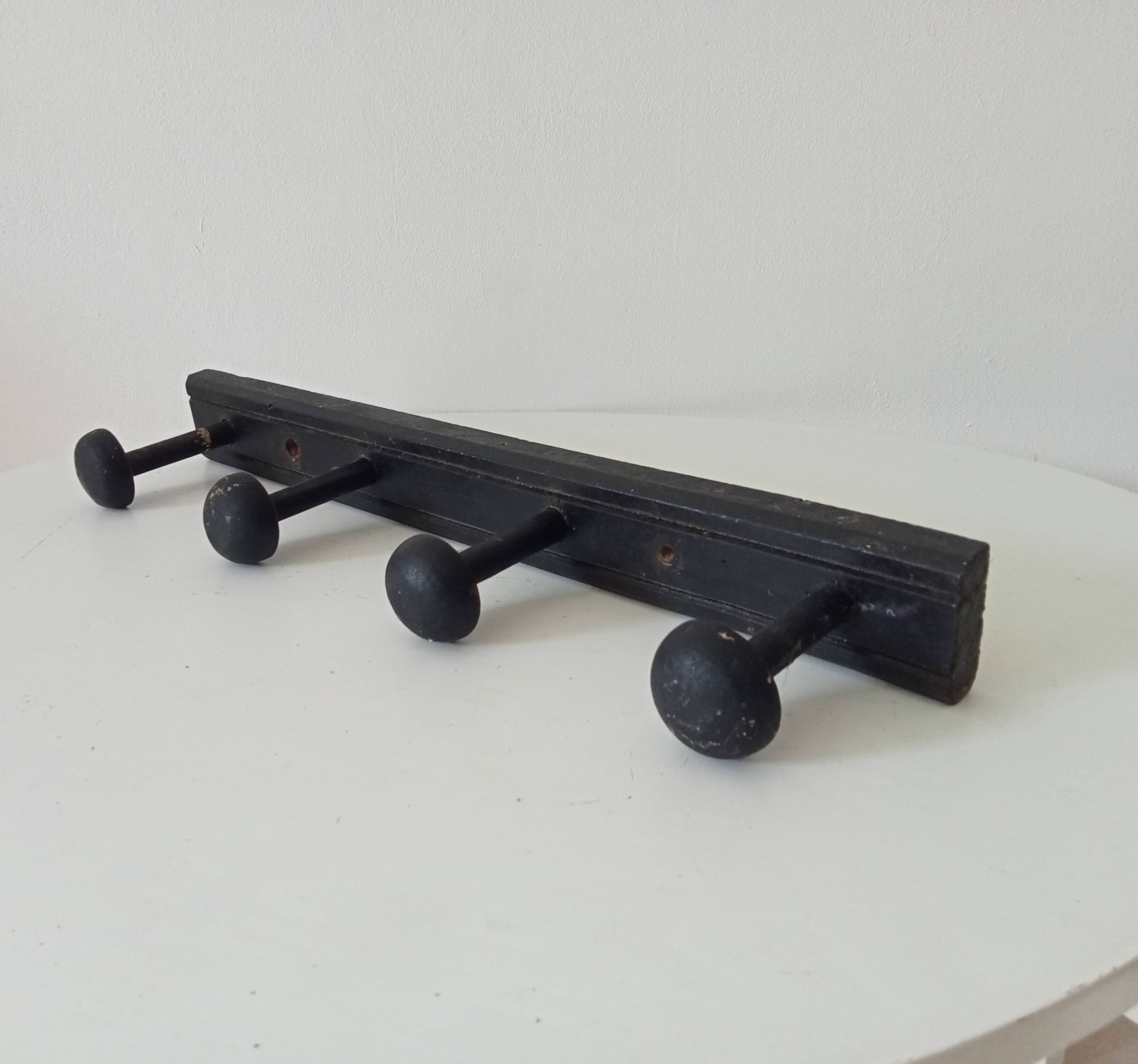 Ancien porte manteau mural en bois