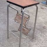 Market the 50-foot stepladder