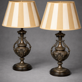 Pair of table lamps.