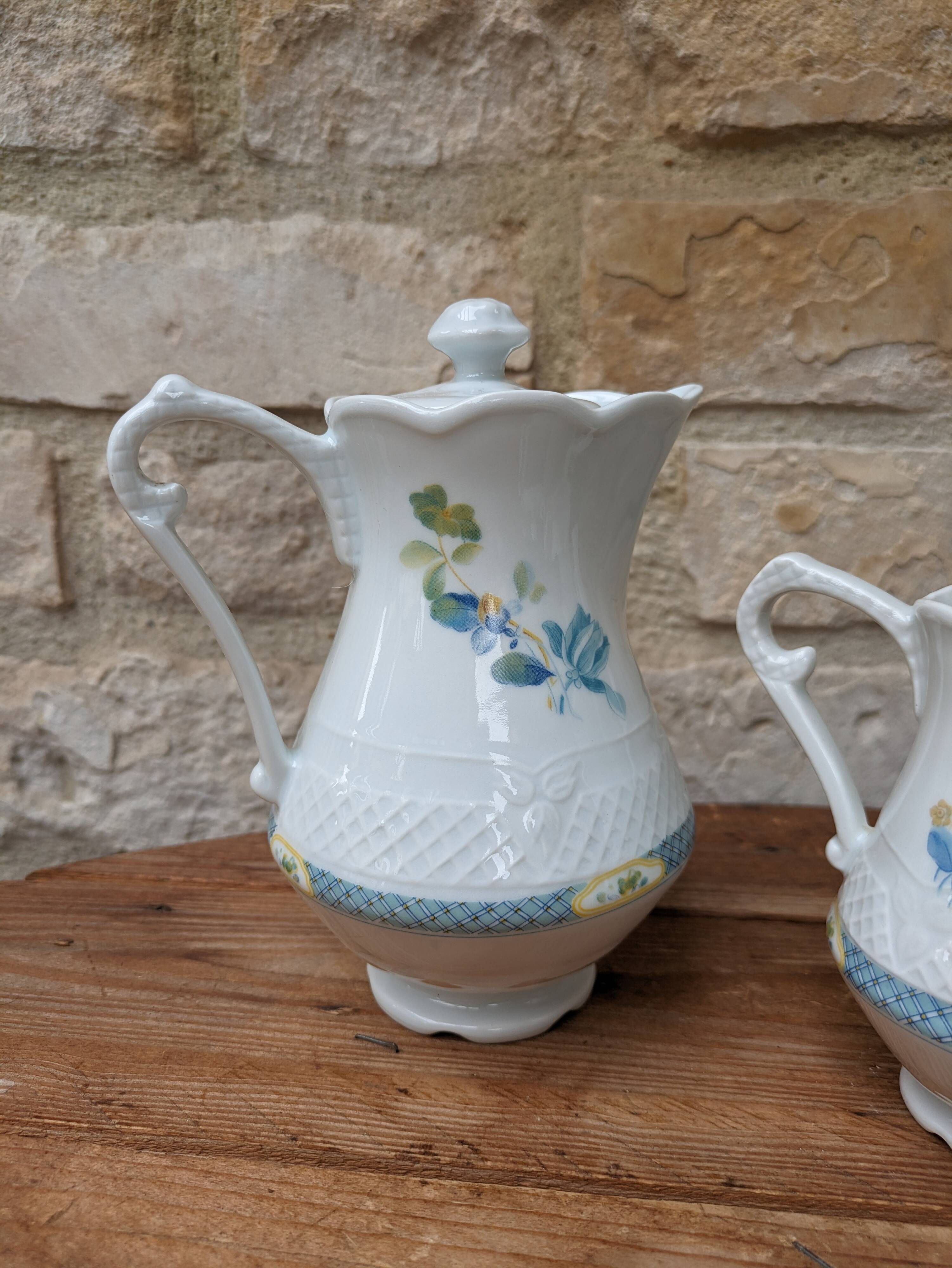 Limoges porcelain tea set L. Lourioux