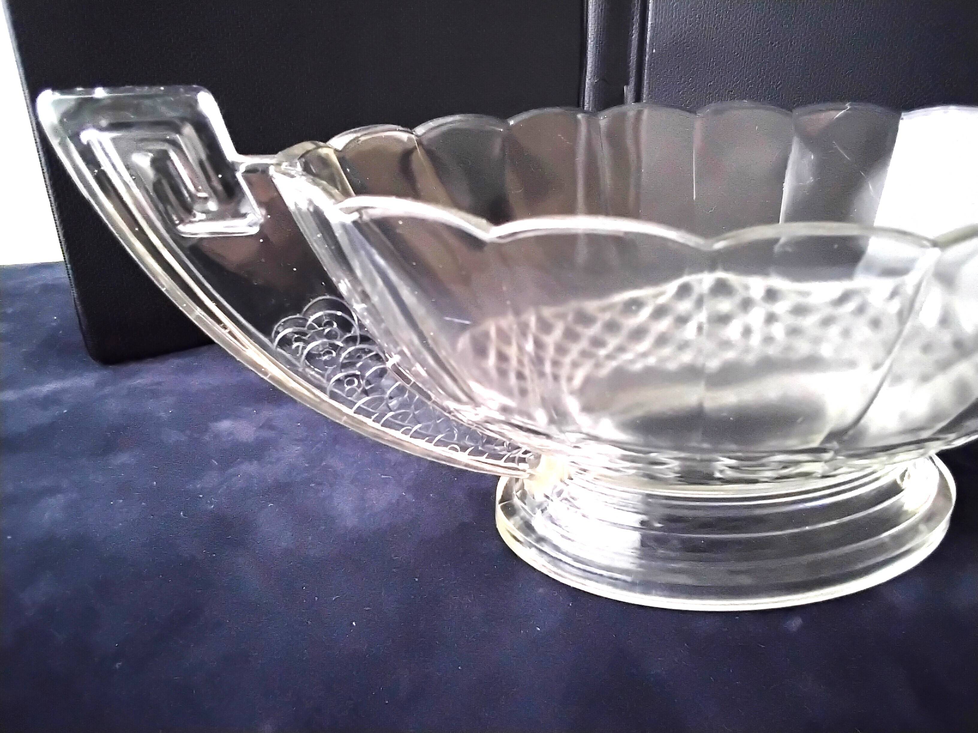 Art Deco cup in molded pressed glass