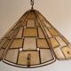 Lustre luminaire nacre vitrail laiton vintage