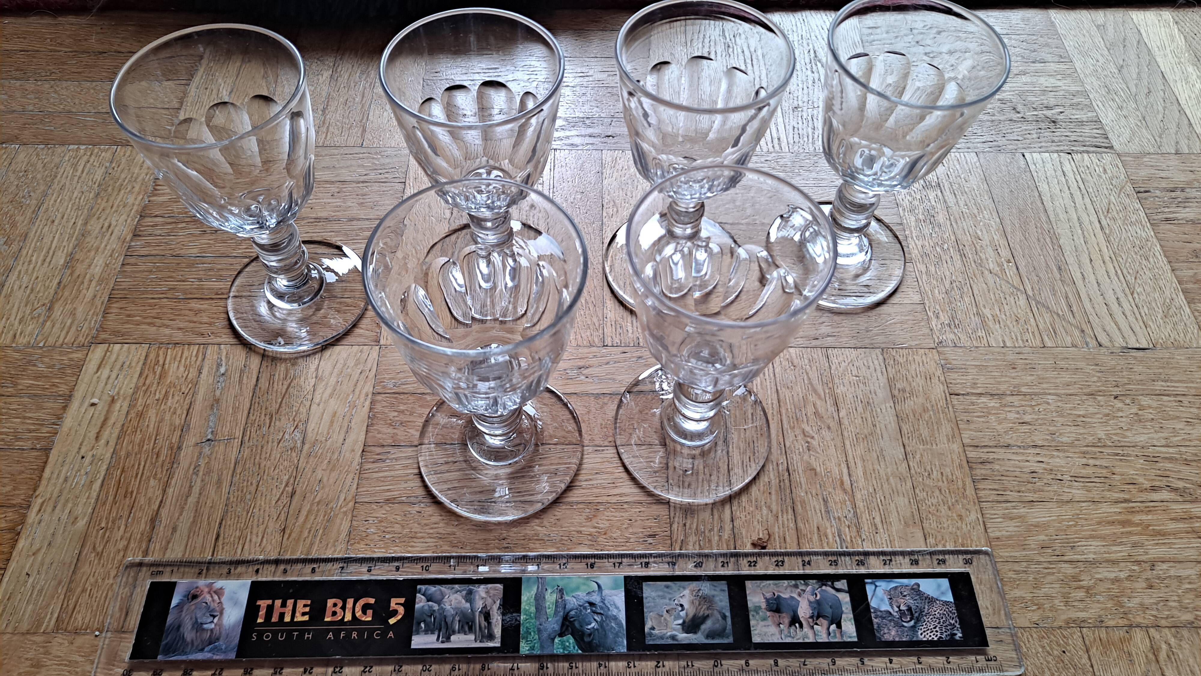 15 Verres baccarat model Chaulnes (water and wine)