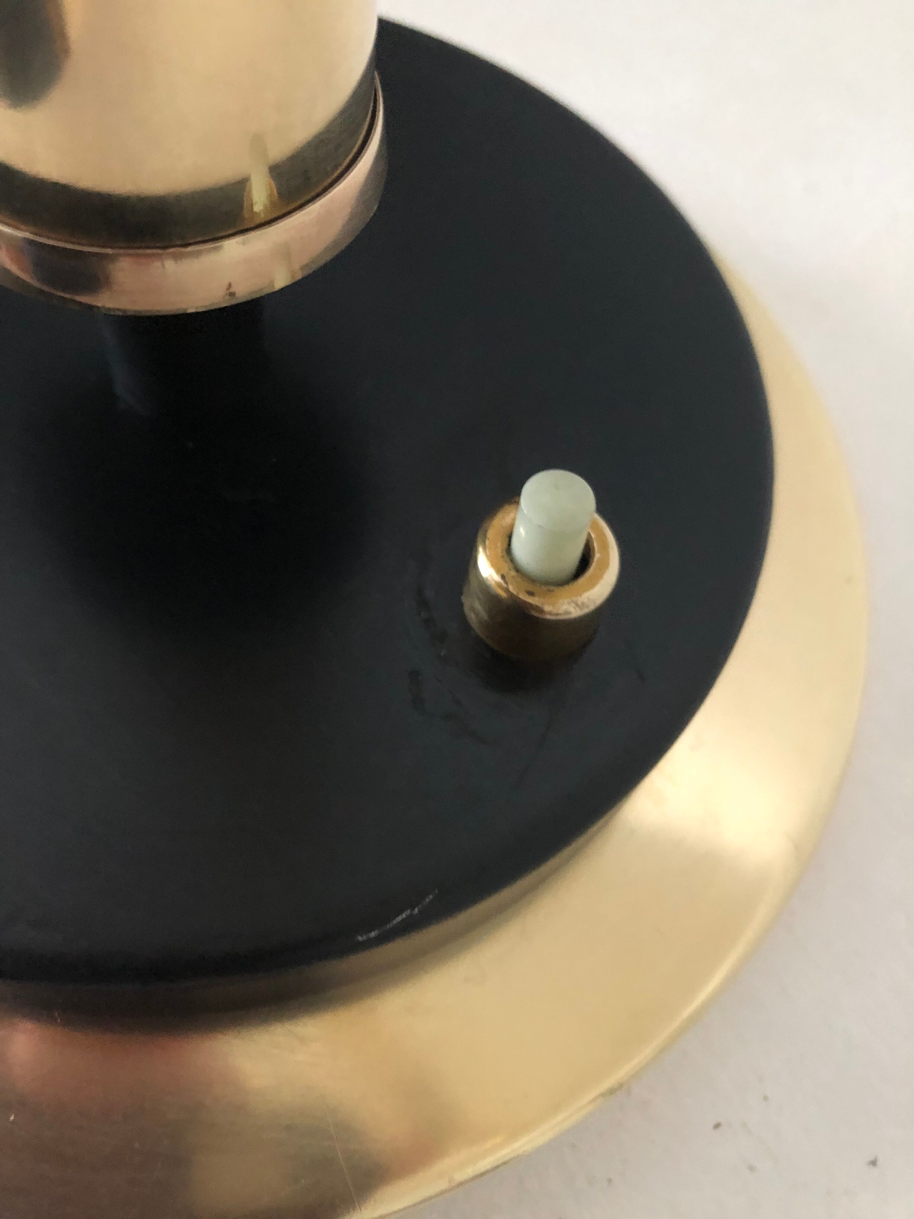 Neo-classical table lamp from the 50s-60s