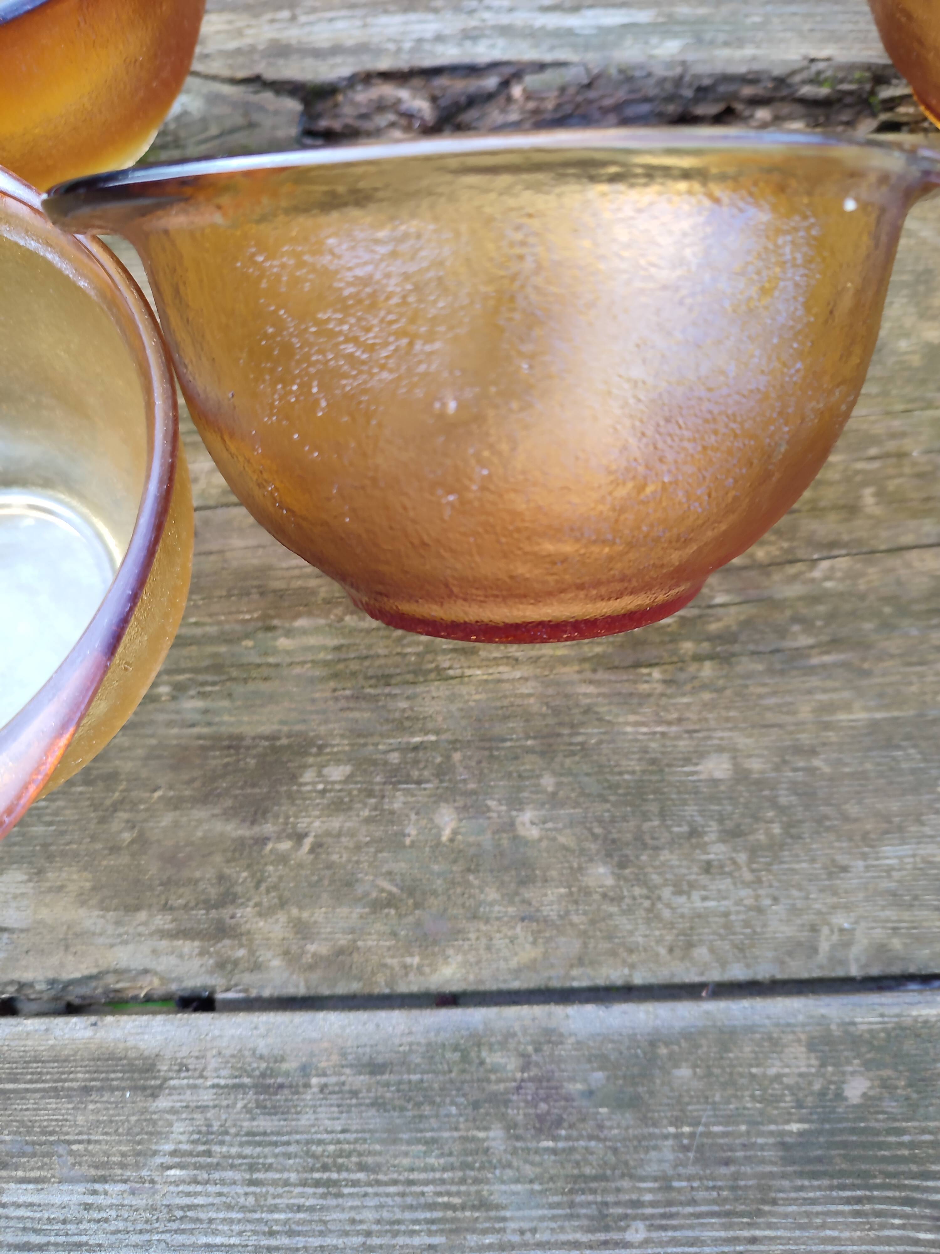 Set of 6 vintage bowls