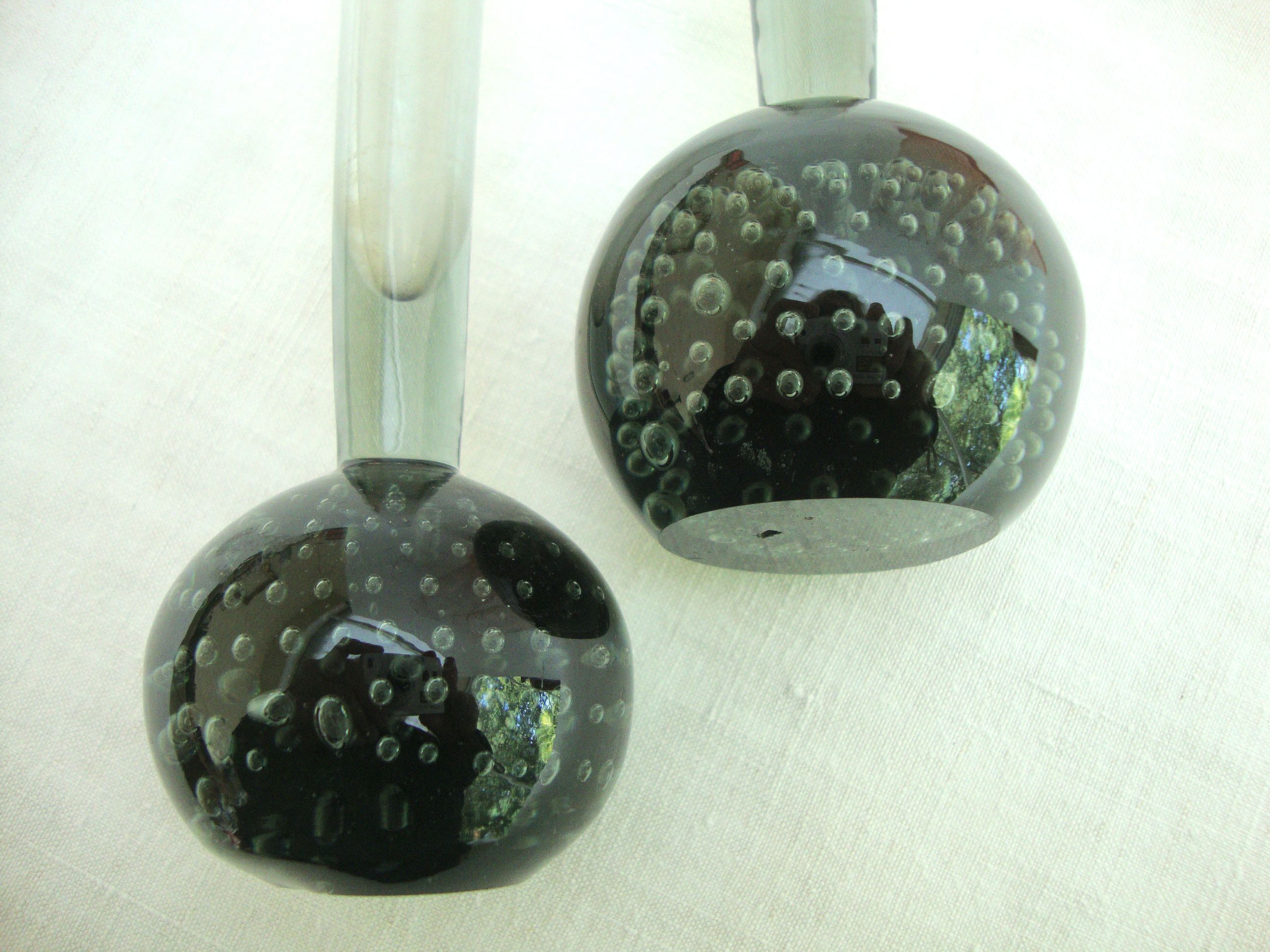 Set of 2 bubbled blown glass vases