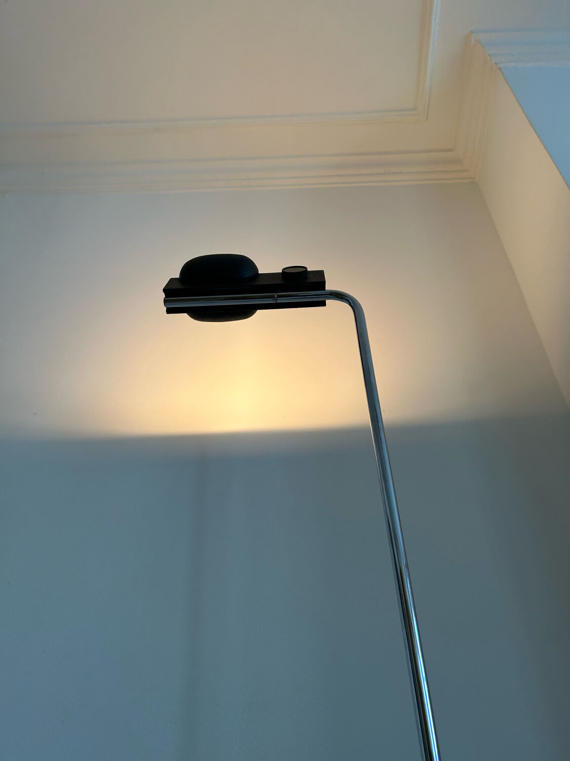 Vintage adjustable floor lamp, chrome and black, Gismondi for Artemide, Italy 1980