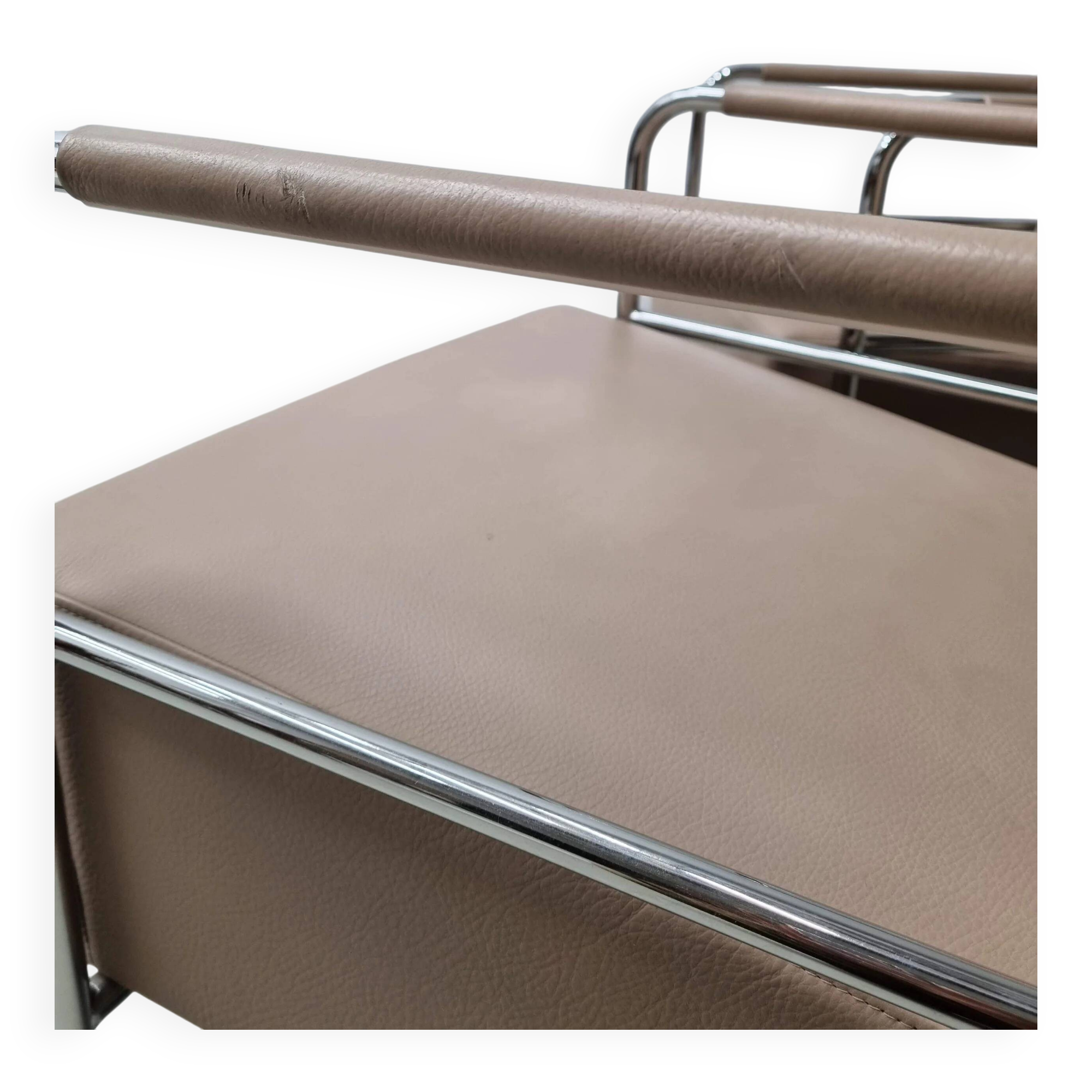 2 vintage nude leather "Cinema" easy chairs by Gunilla Allard for Lammhults | 1990s