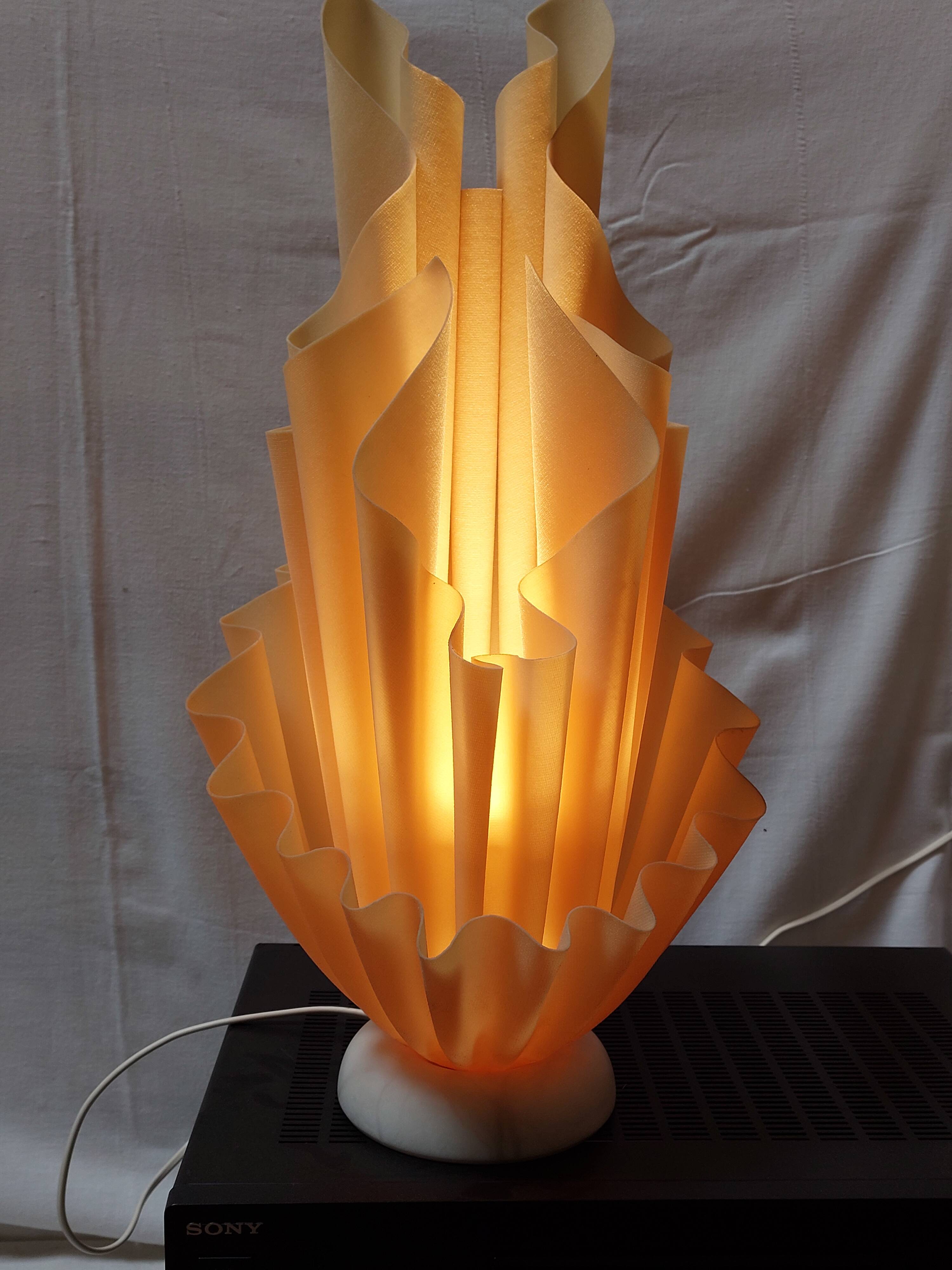 Large Corolle table lamp by Georgia Jacob - Vintage 70s