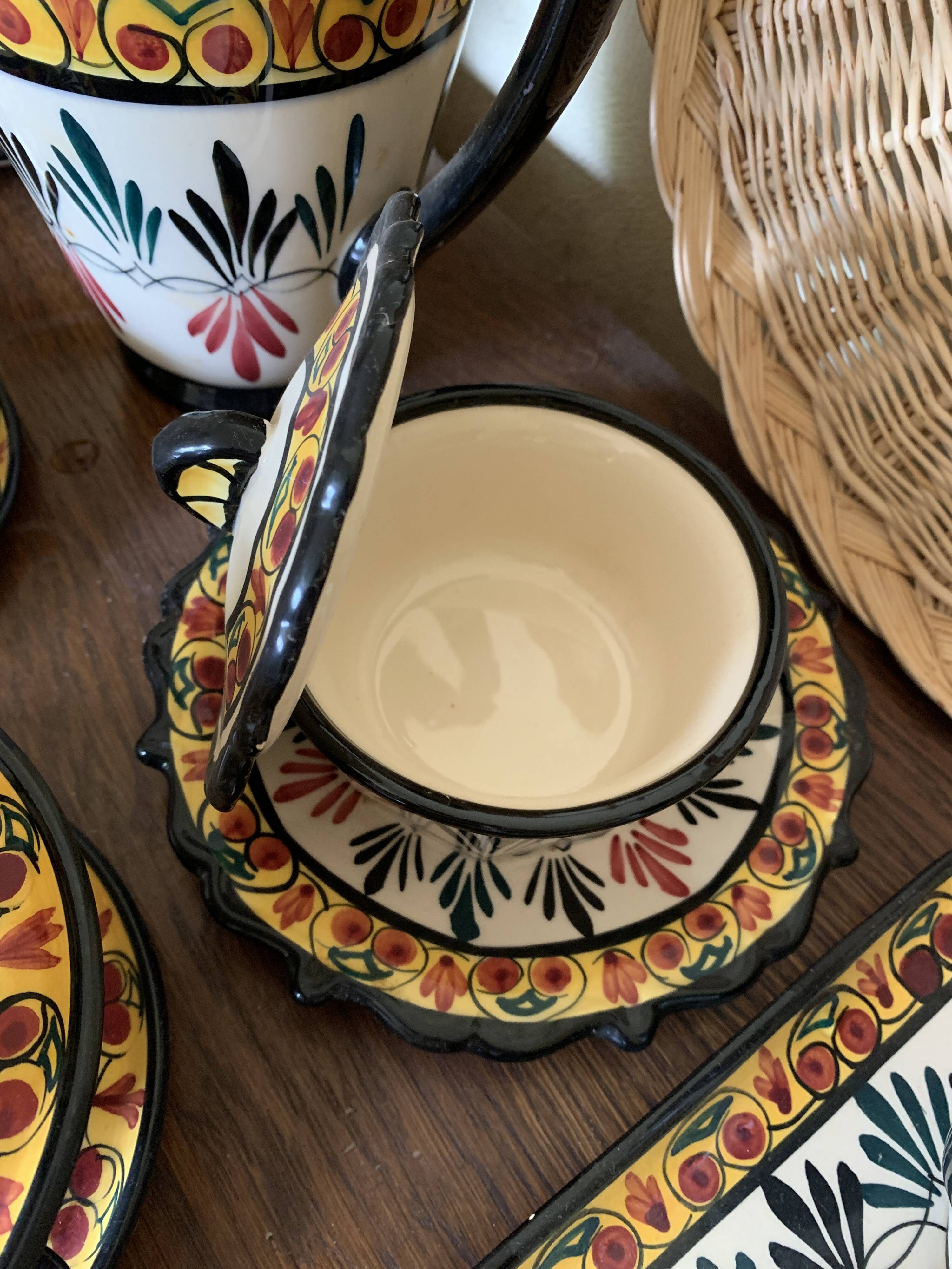 Rare complete Saint Jean de Bretagne coffee service - 10 cups, coffee pot.