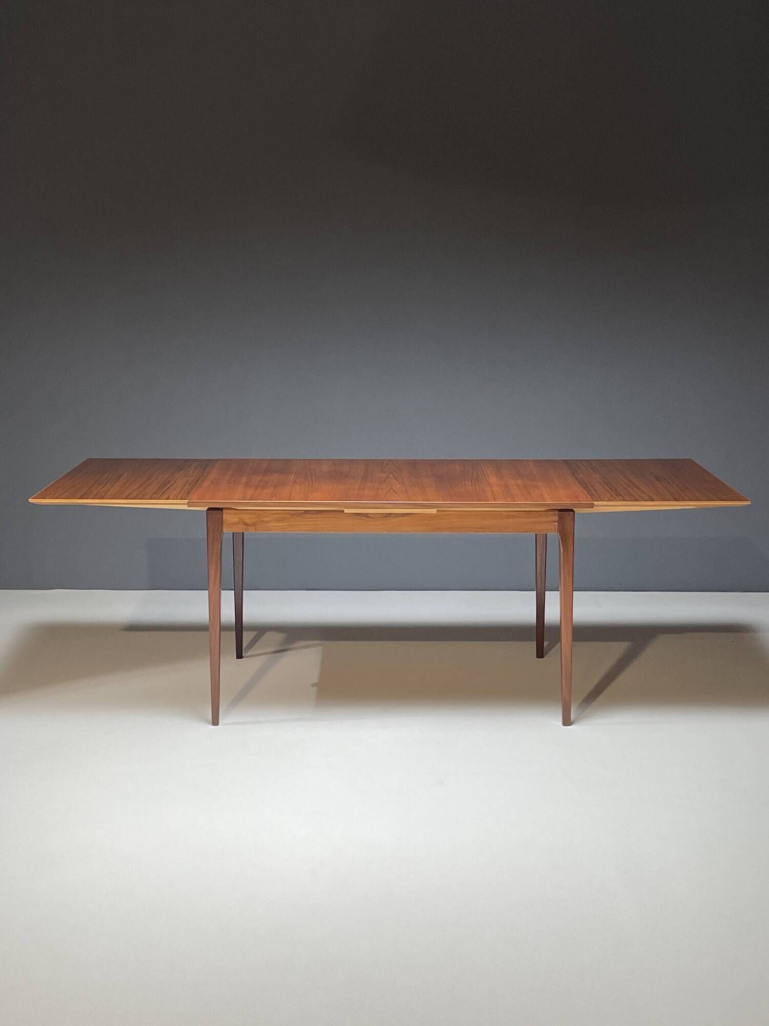 Table à l’italienne Bulke des années 1960