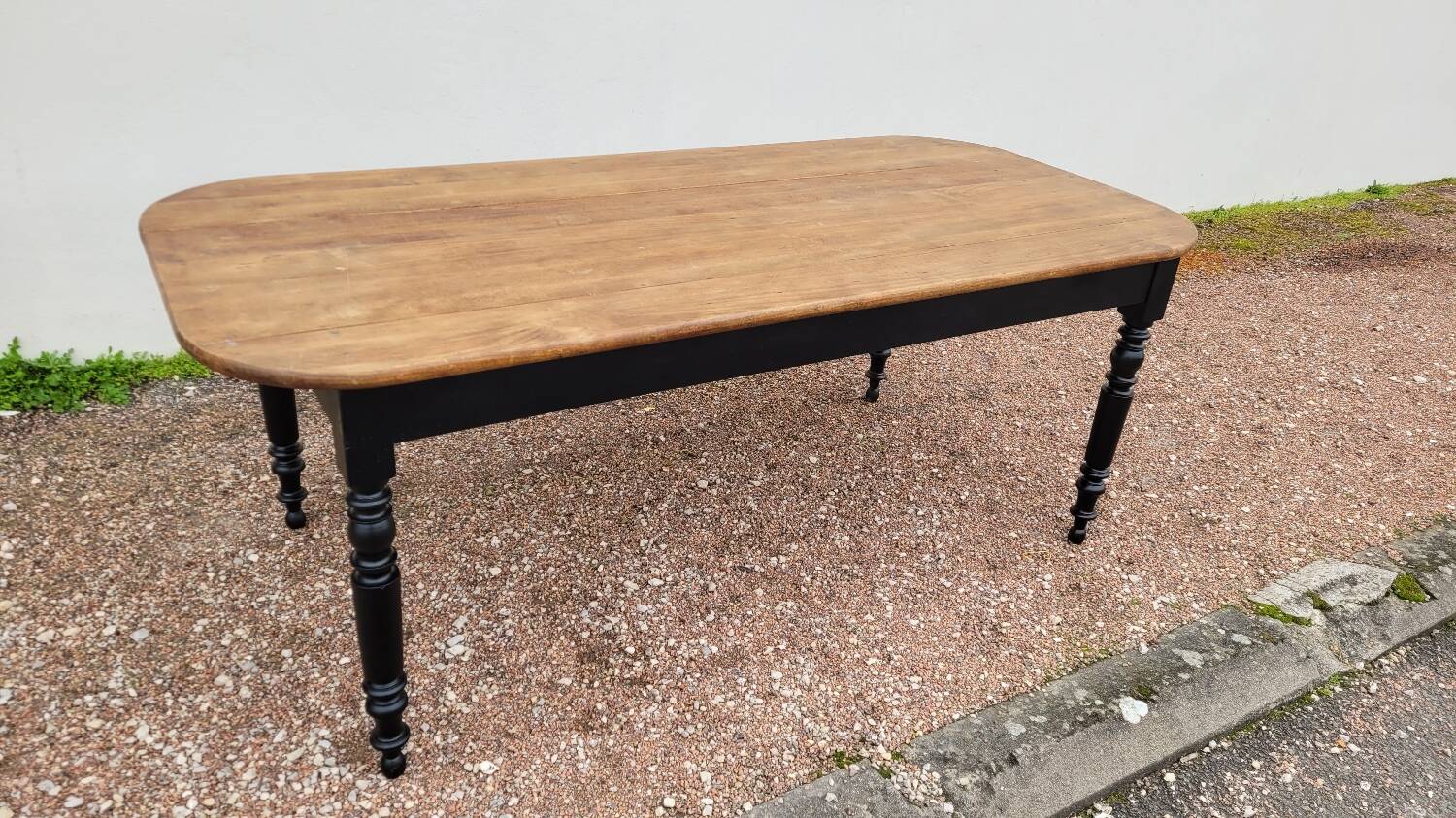 Louis Philippe style oval patinated bistro farm table - 1m90